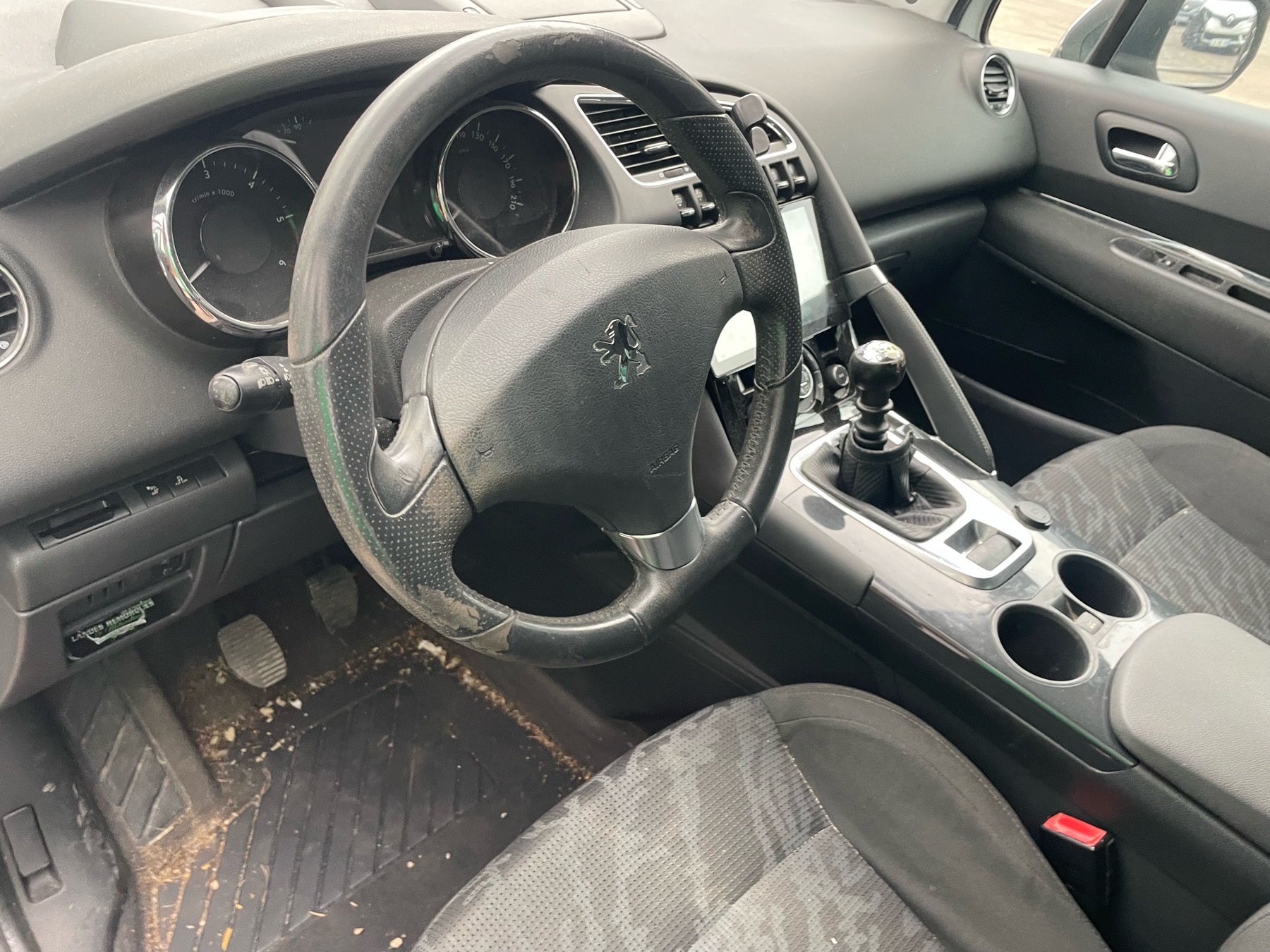 Image PEUGEOT 3008 1