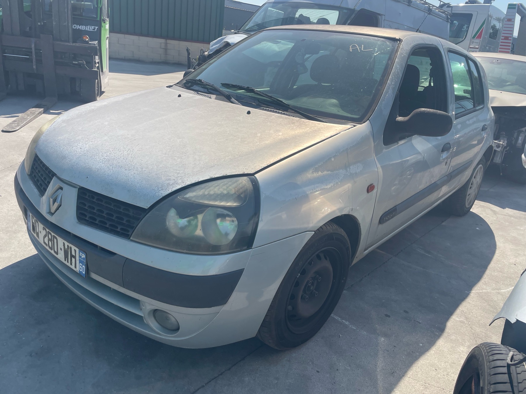 Image RENAULT CLIO 2