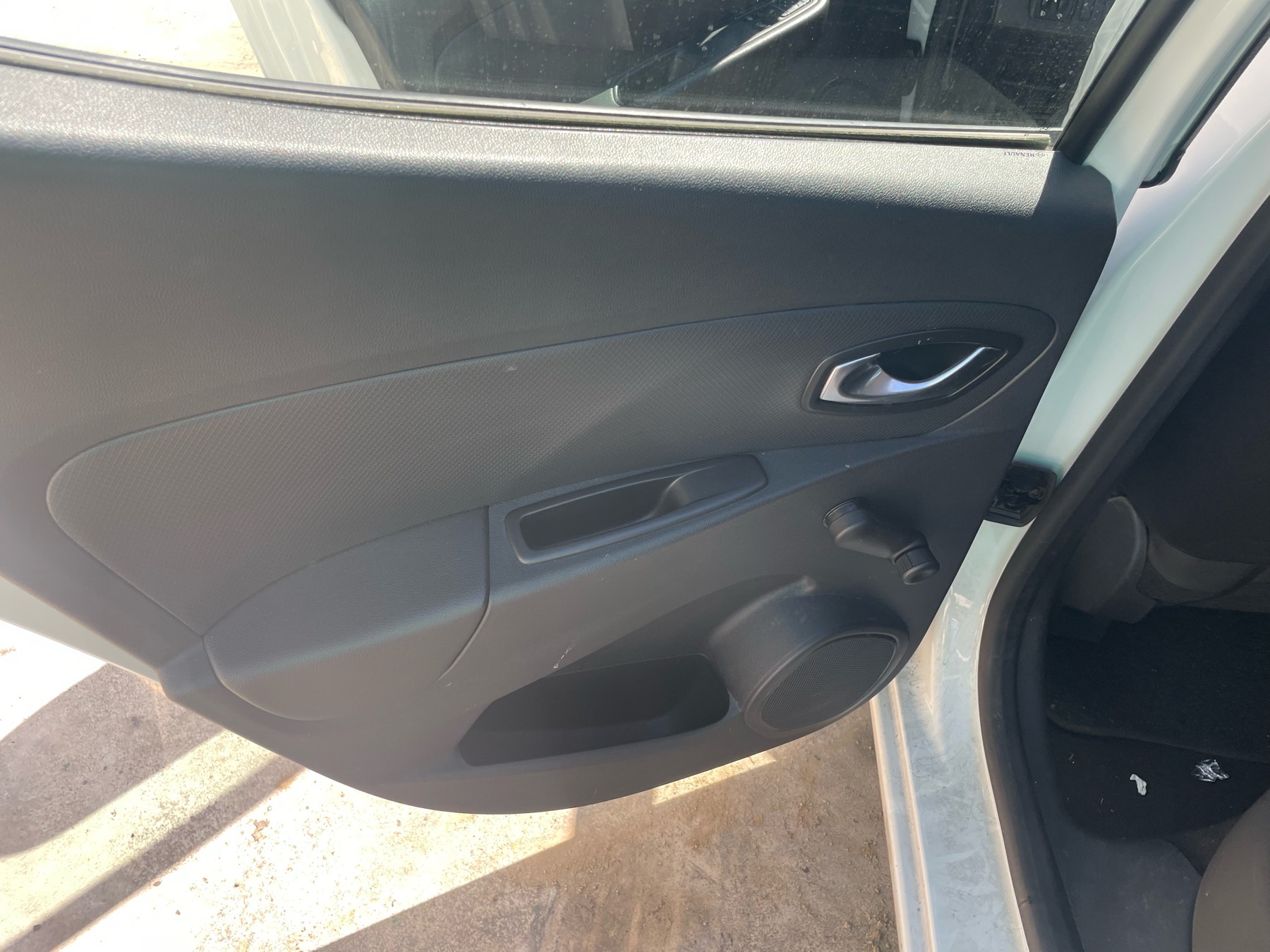 Image RENAULT CLIO 4