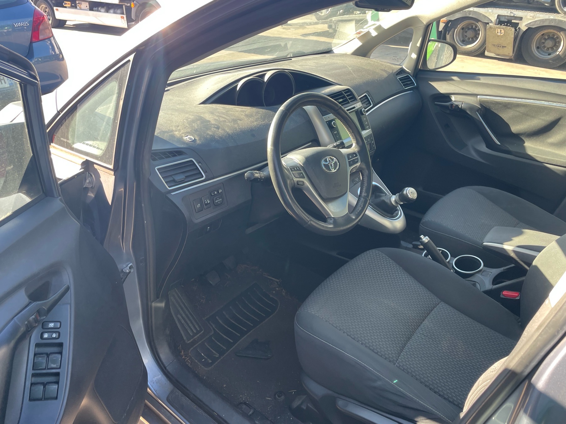Image TOYOTA VERSO