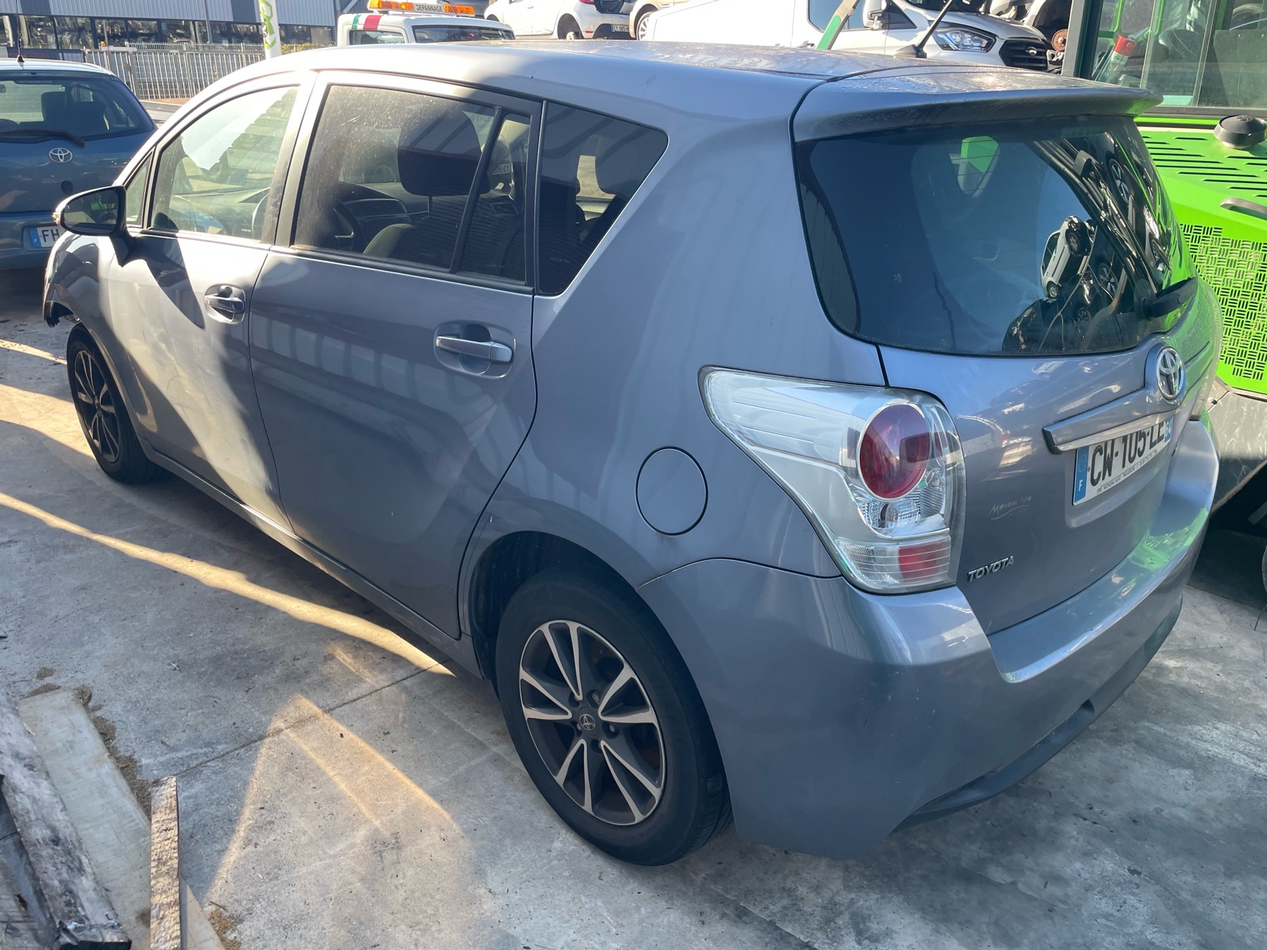 Image TOYOTA VERSO