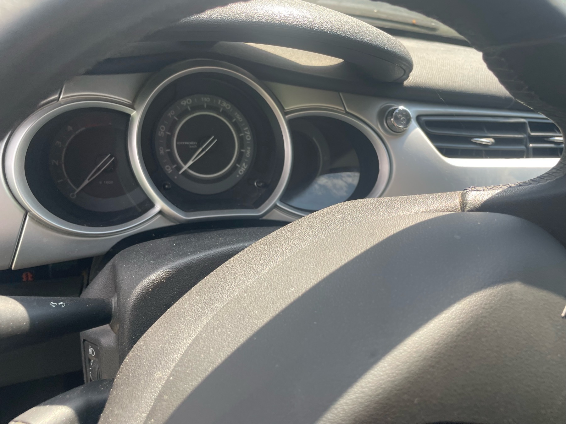 Image CITROEN C3 2