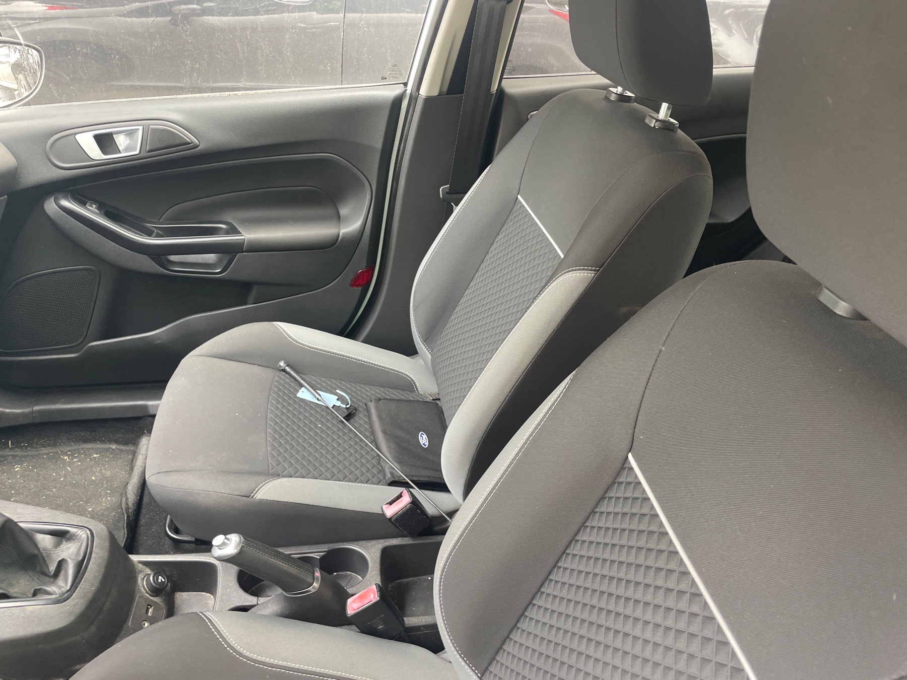 Image FORD FIESTA 6