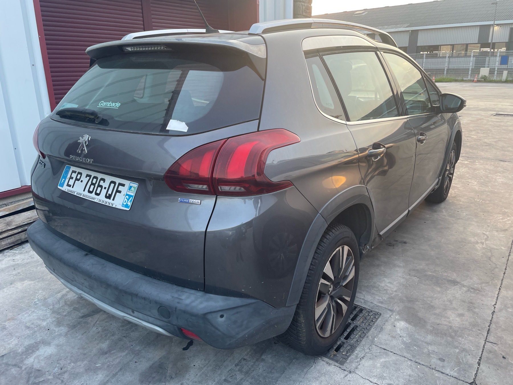 Image PEUGEOT 2008 1