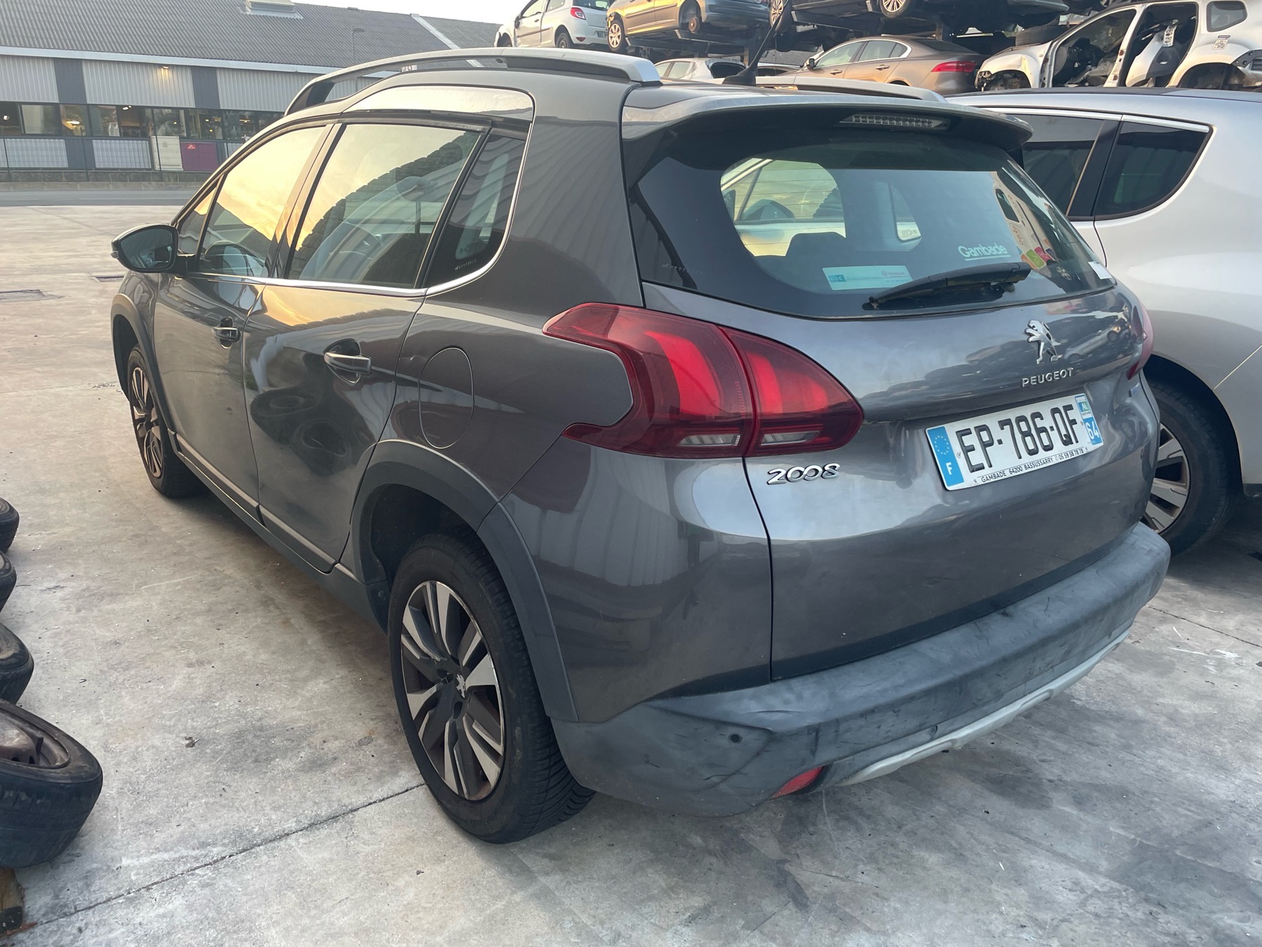 Image PEUGEOT 2008 1