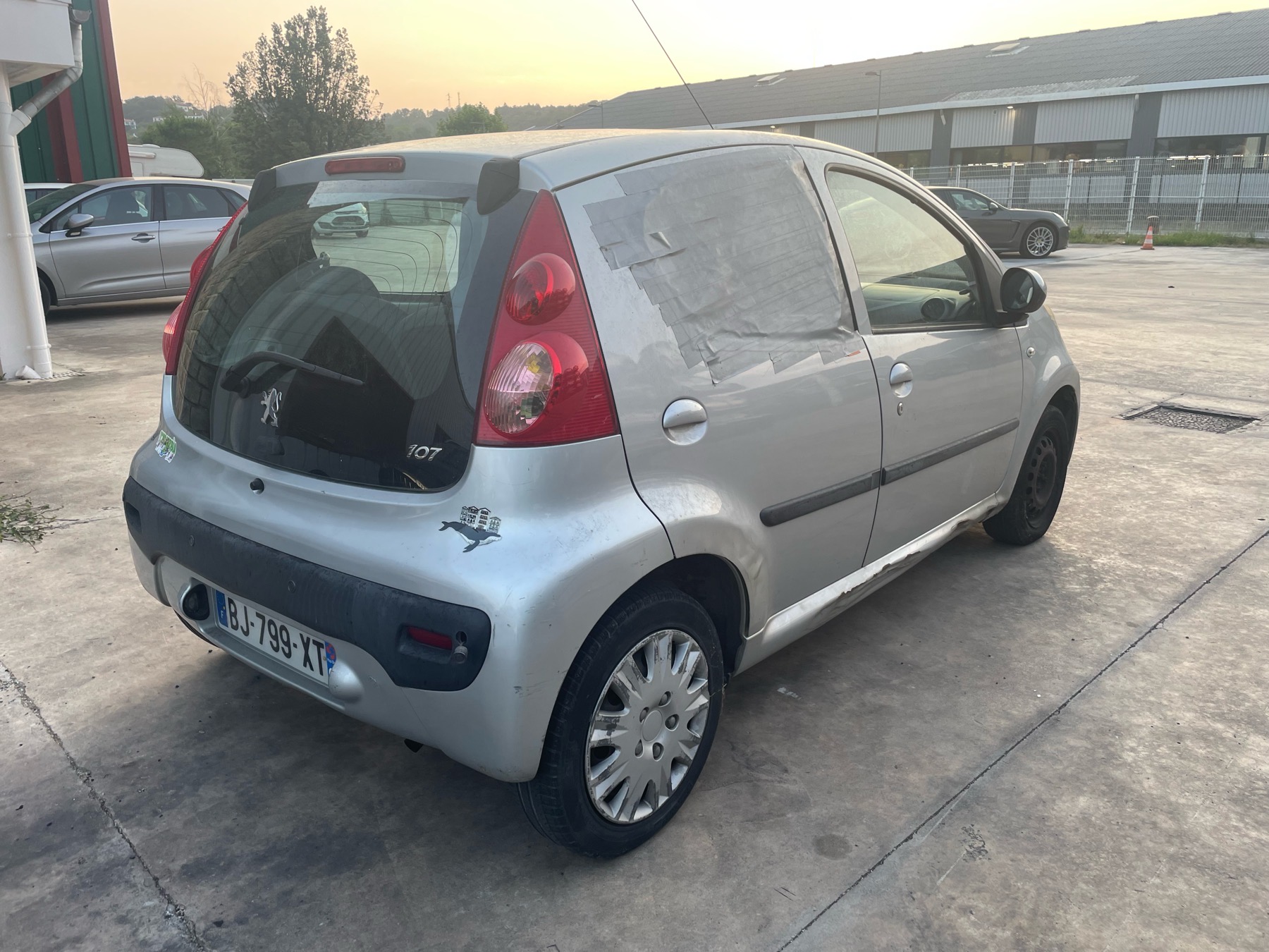 Image PEUGEOT 107