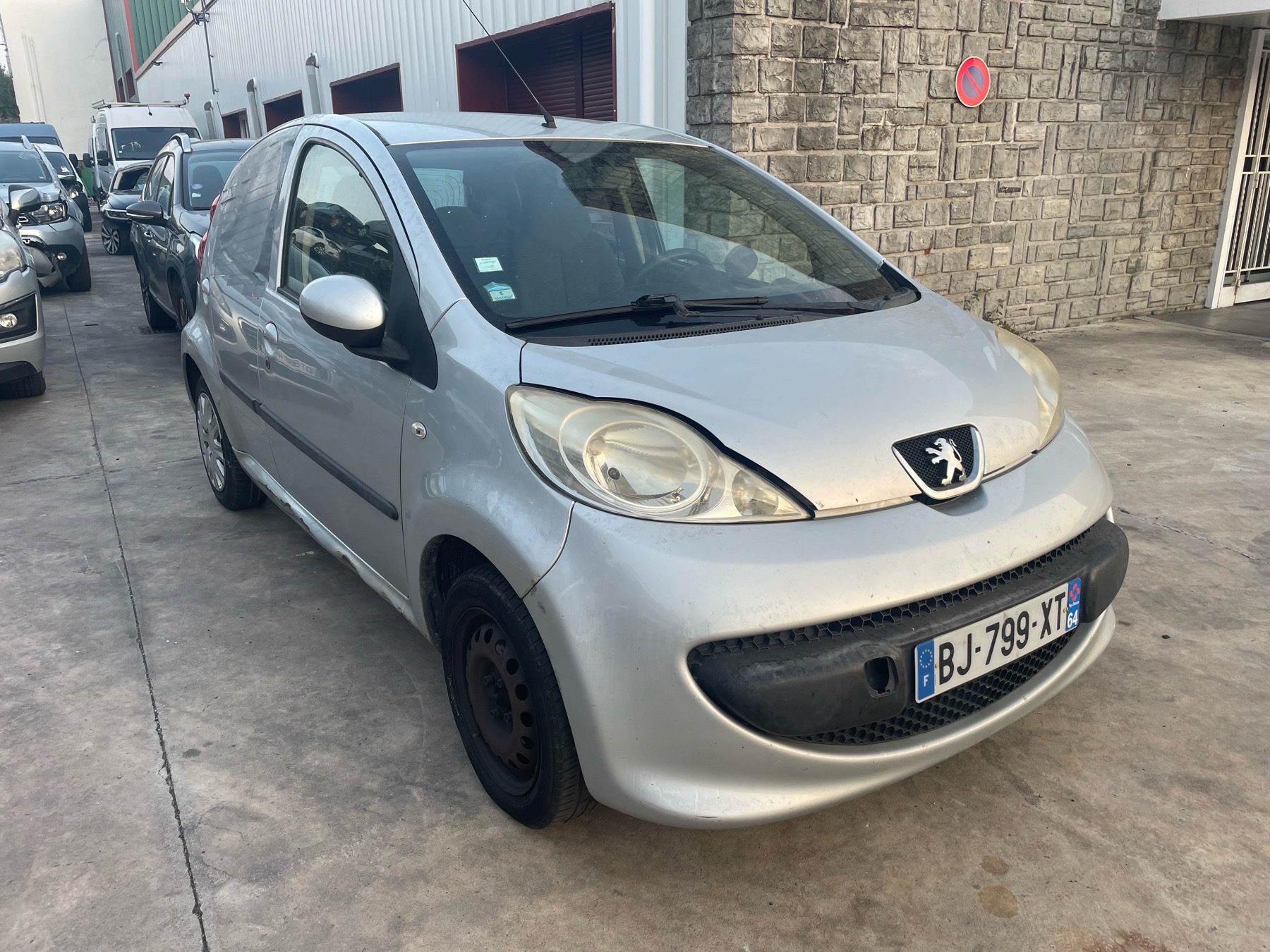 Image PEUGEOT 107