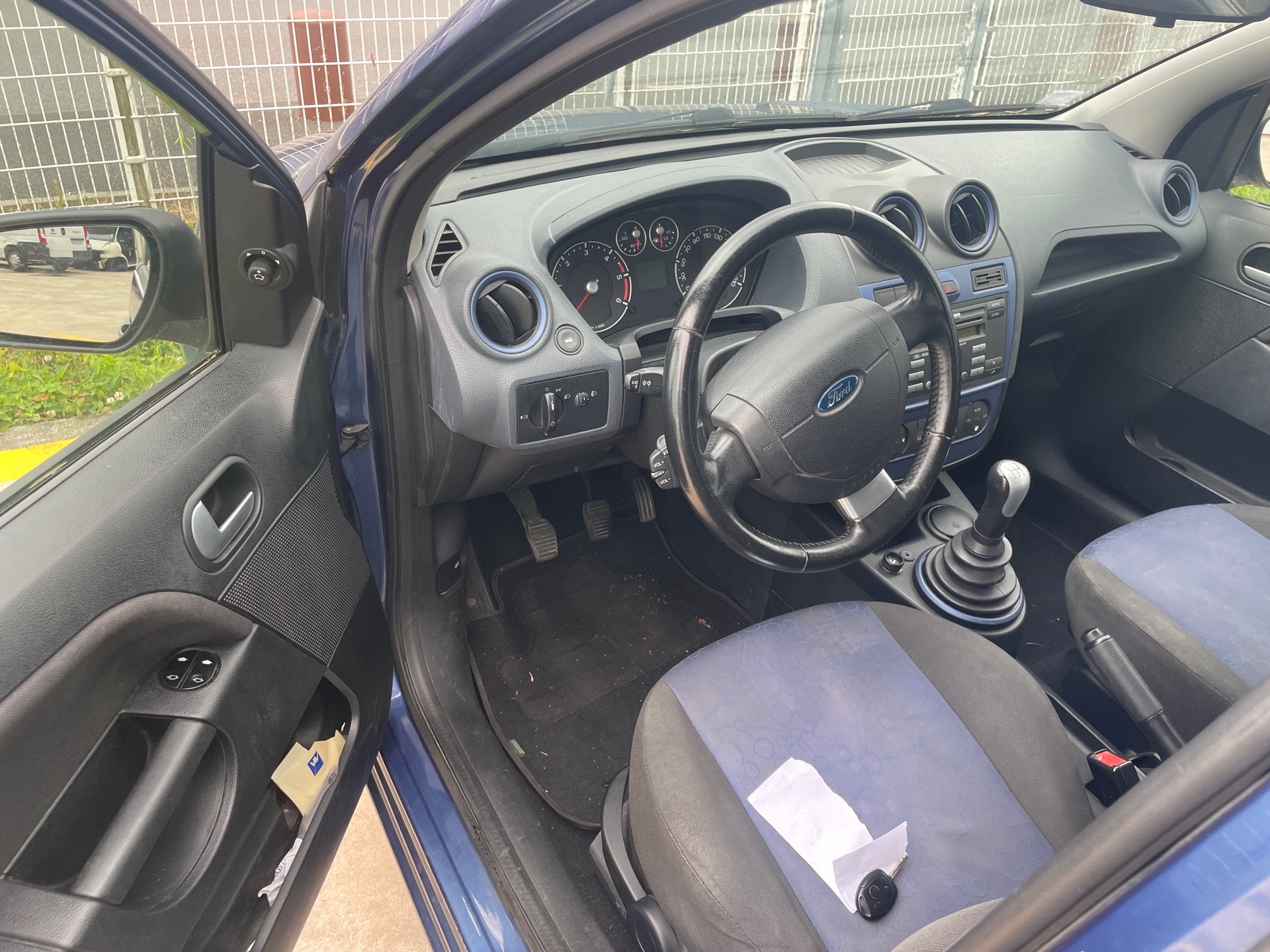Image FORD FIESTA 5