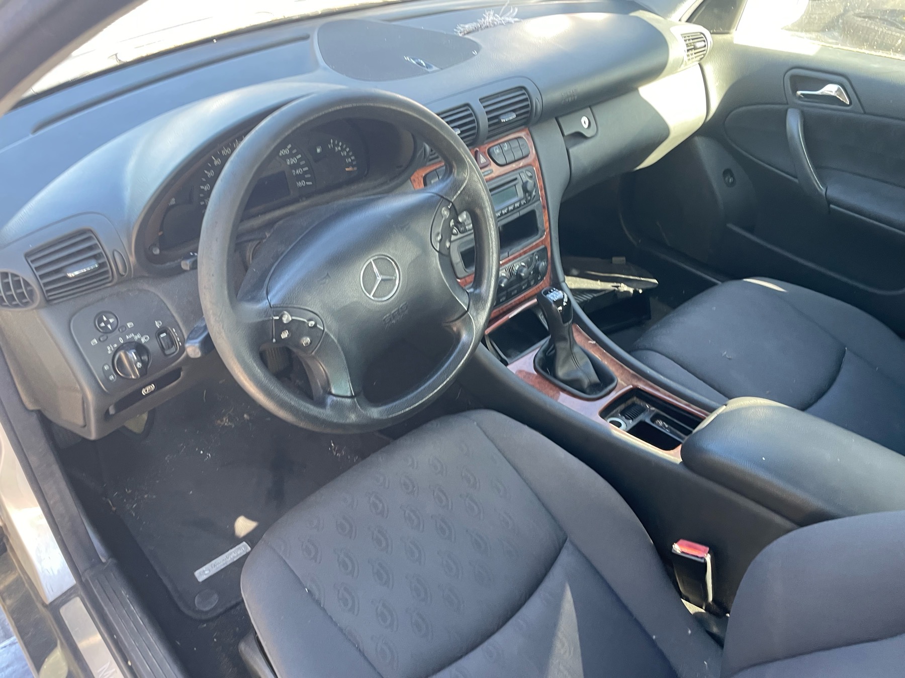 Image MERCEDES CLASSE C 203
