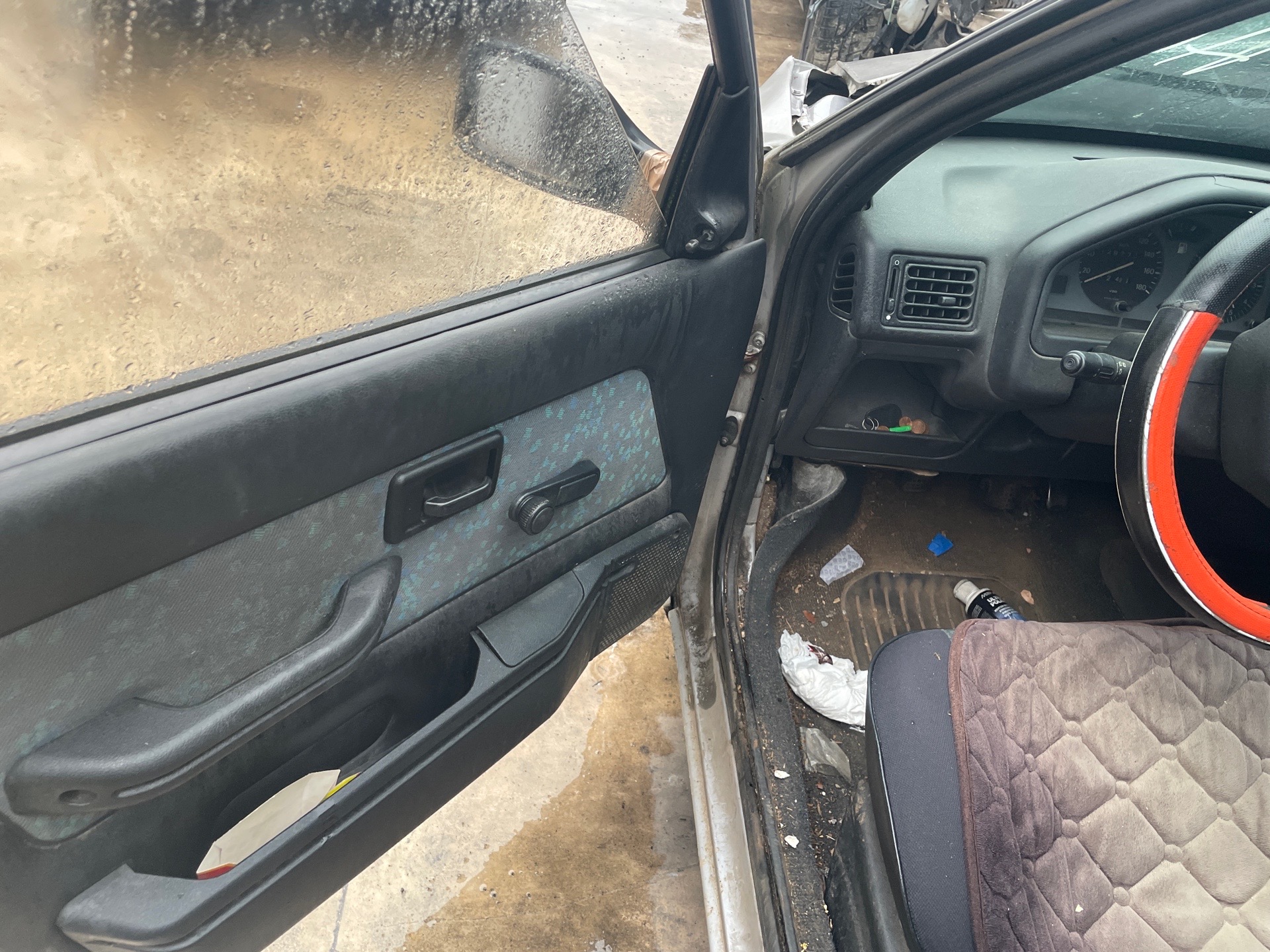Image PEUGEOT 106