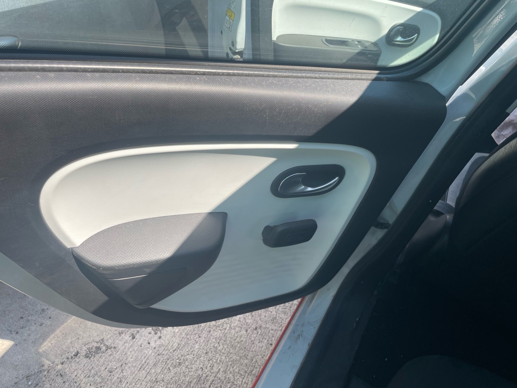 Image RENAULT TWINGO 3