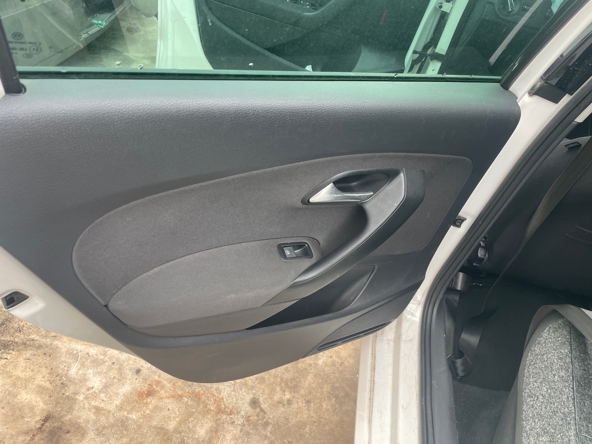 Image VOLKSWAGEN POLO 5