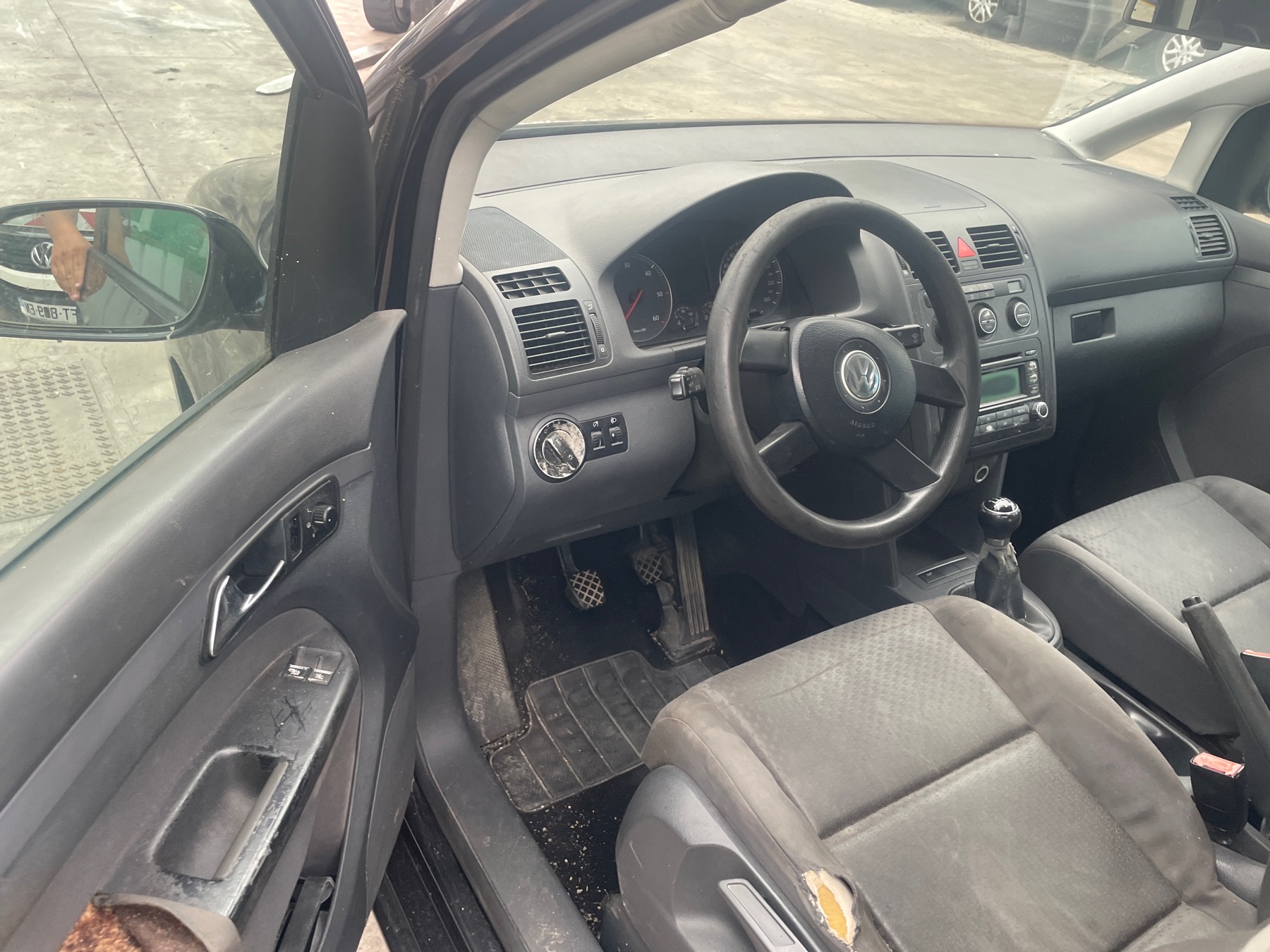 Image VOLKSWAGEN TOURAN 1