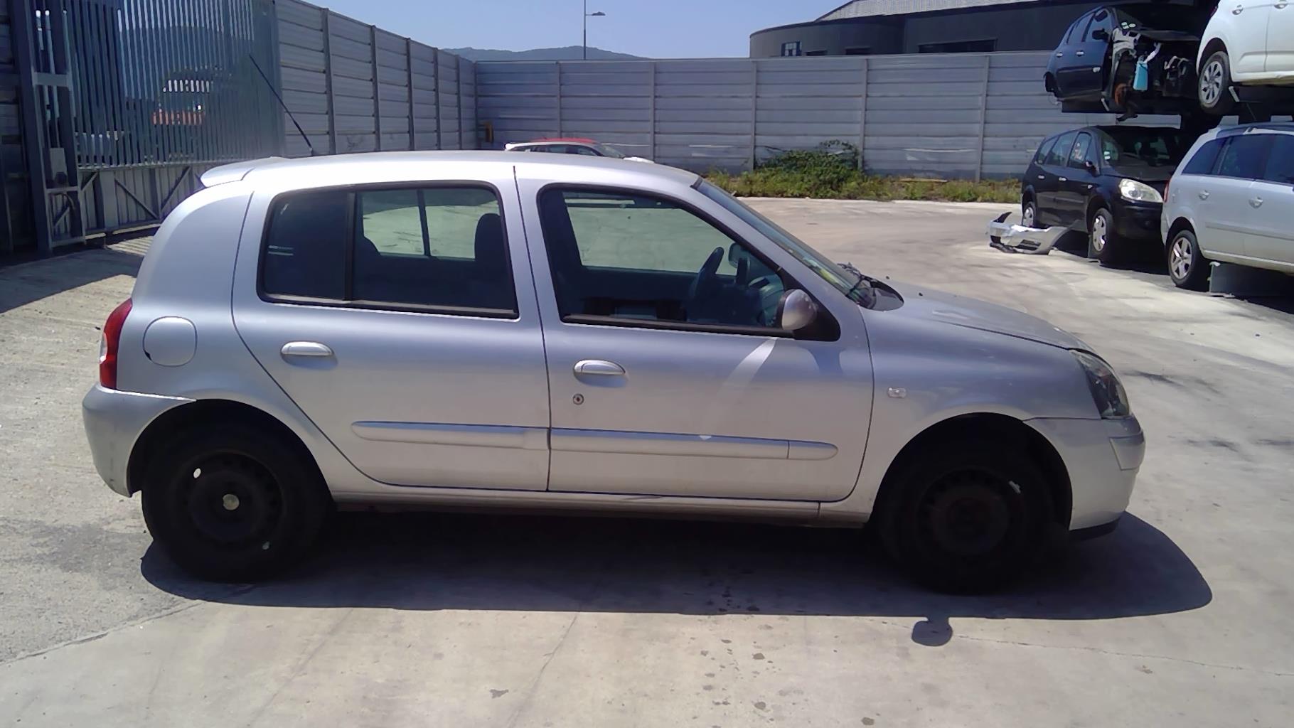 Image RENAULT CLIO 2