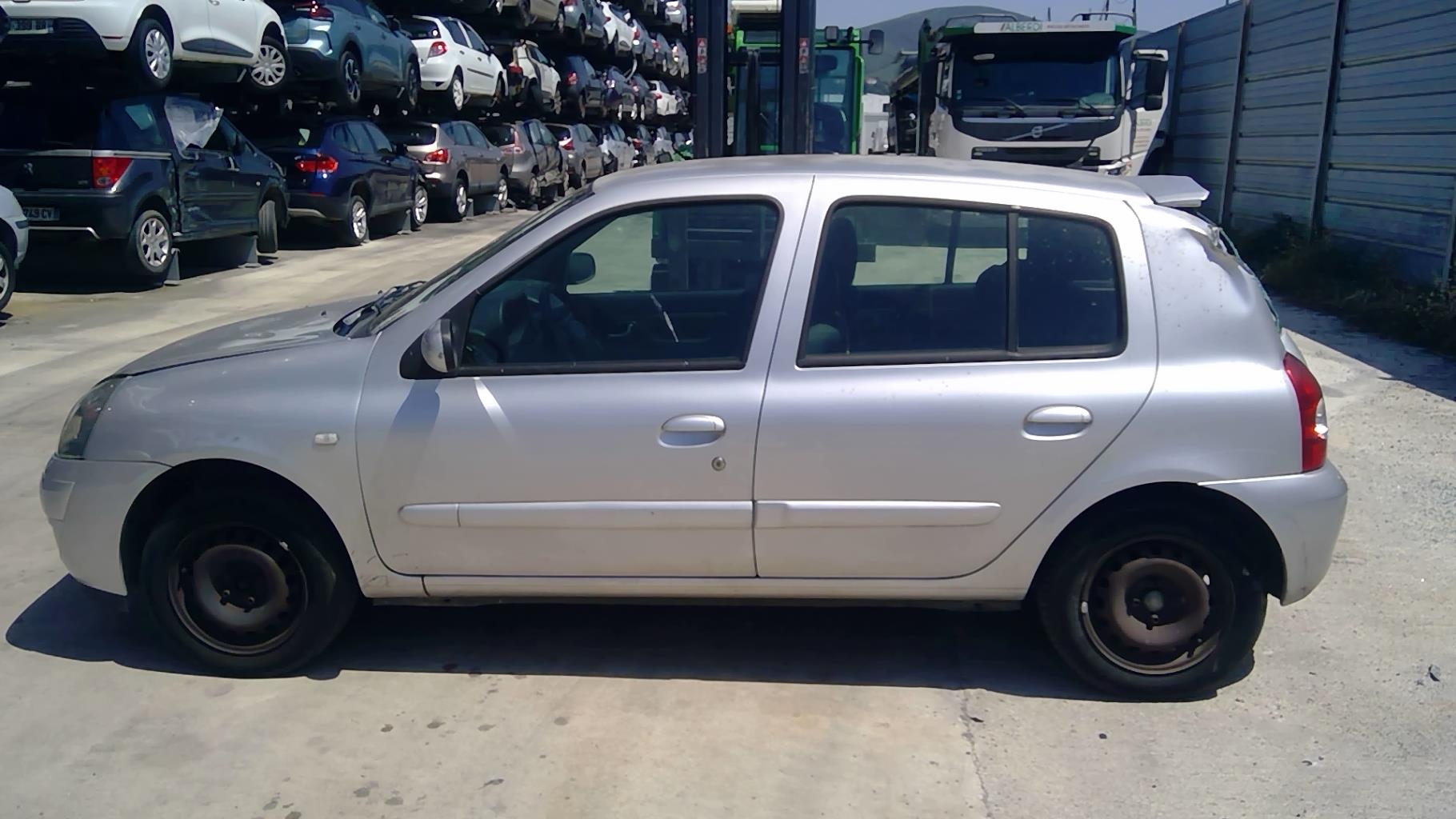 Image RENAULT CLIO 2