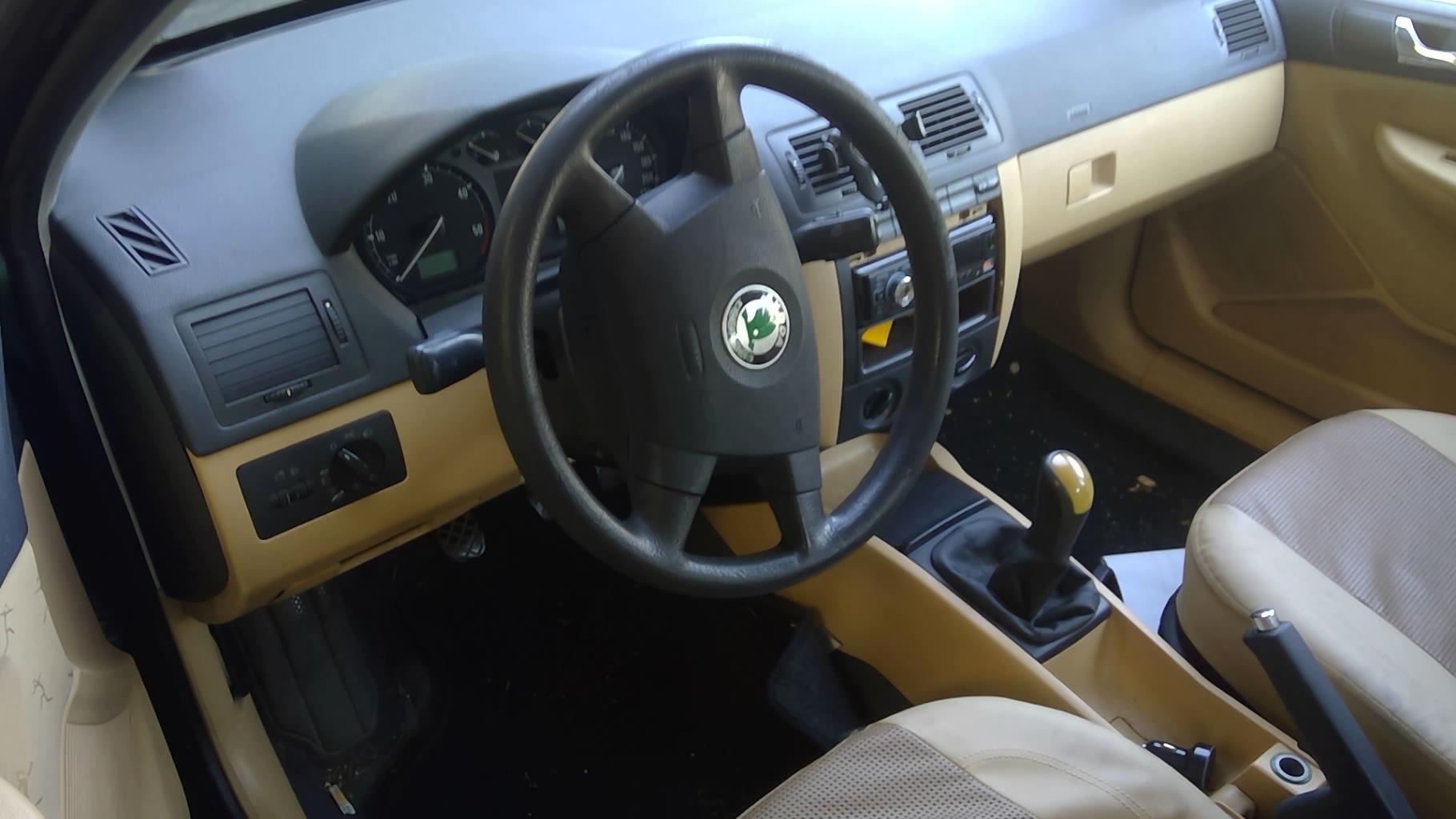 Image SKODA FABIA 1
