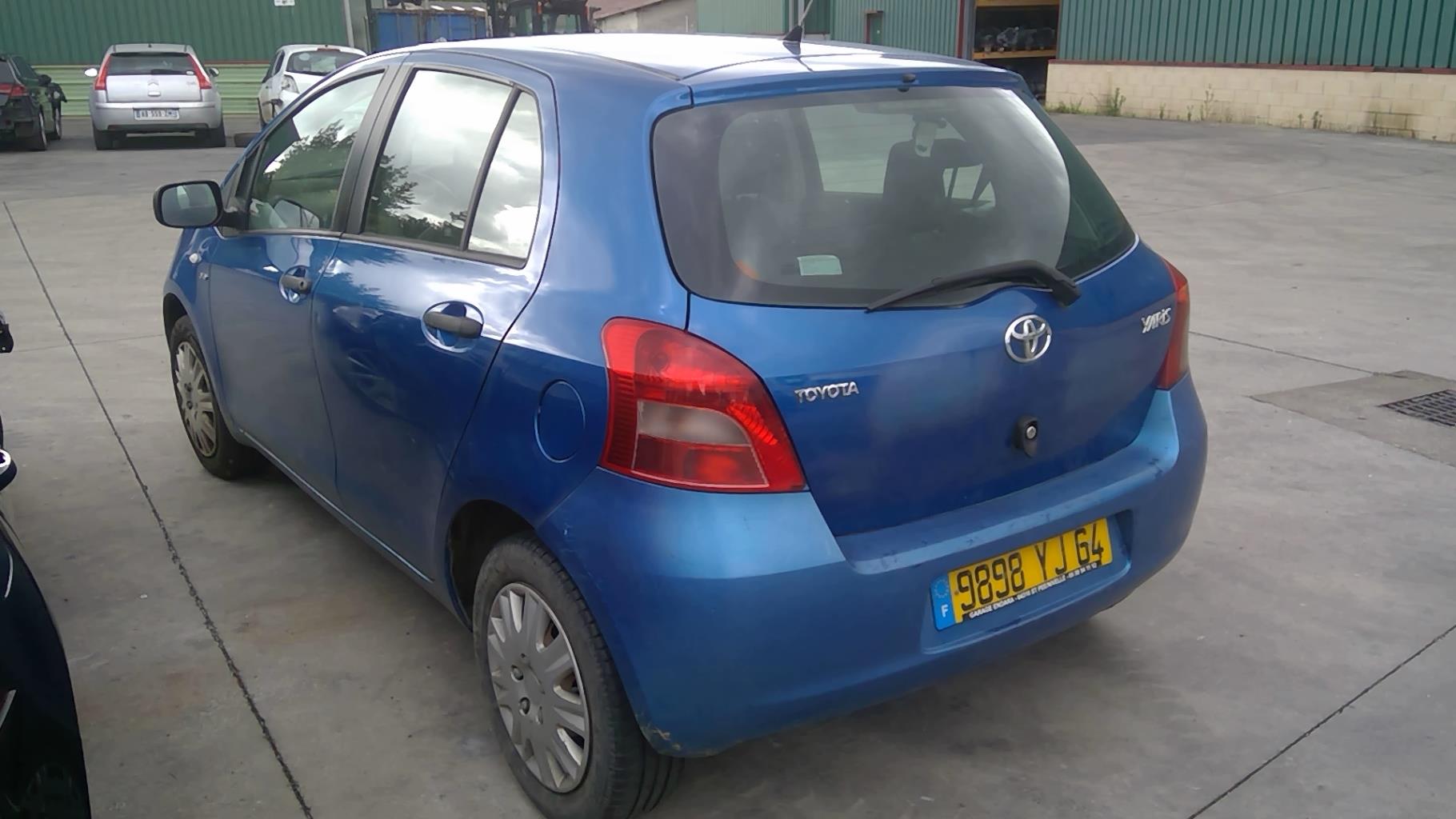 Image TOYOTA YARIS 2