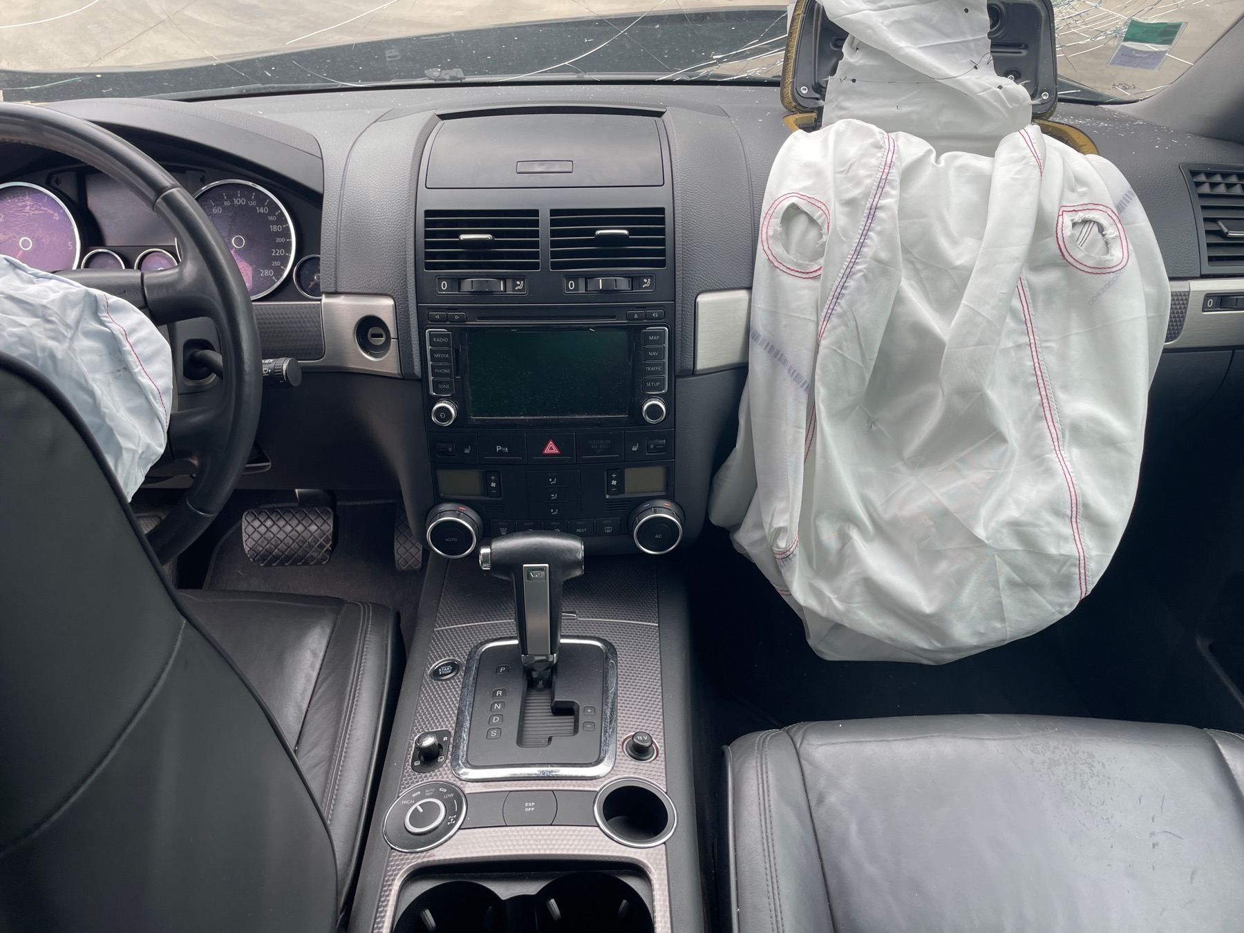 Image VOLKSWAGEN TOUAREG 1