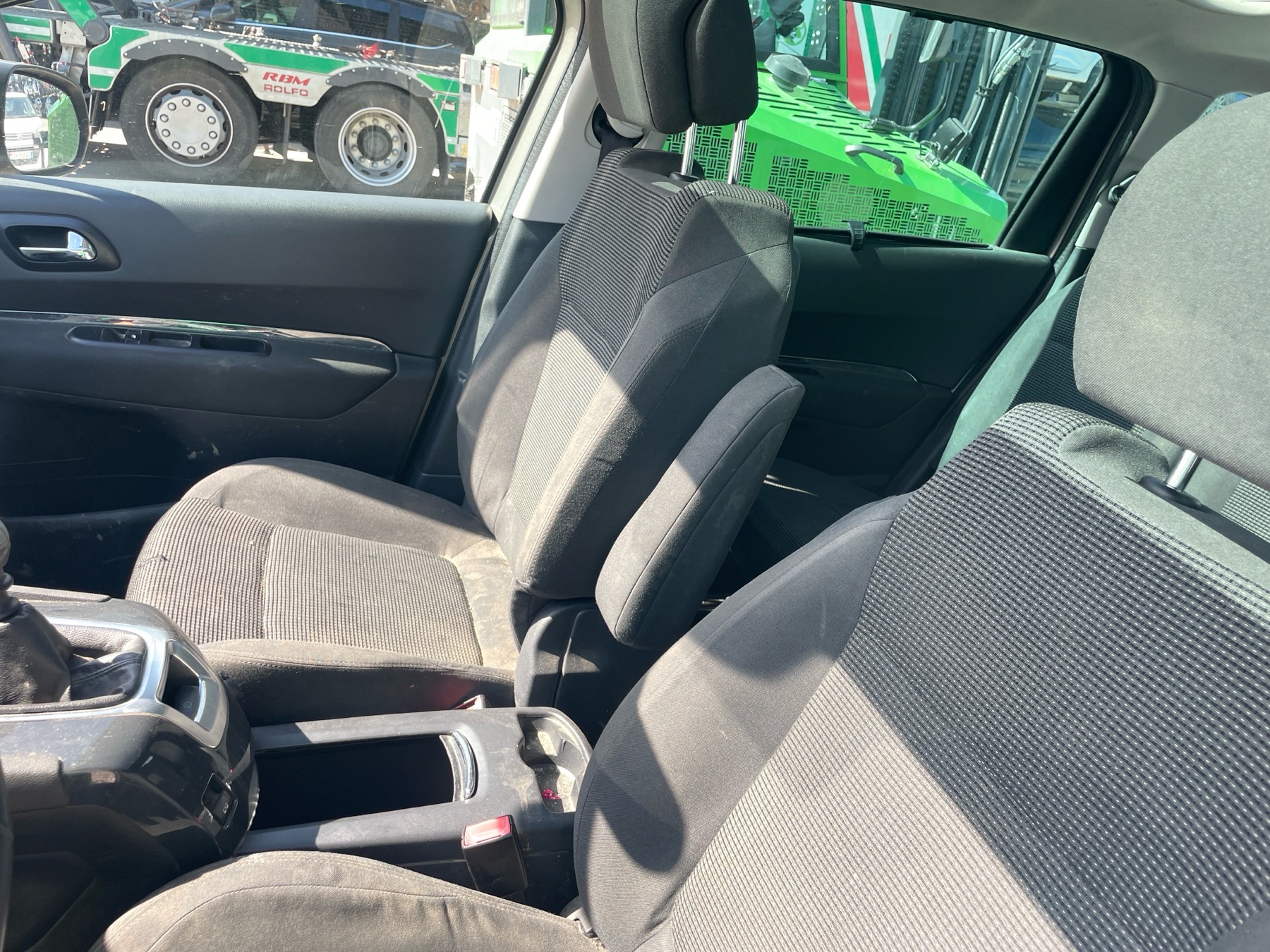 Image PEUGEOT 5008 1