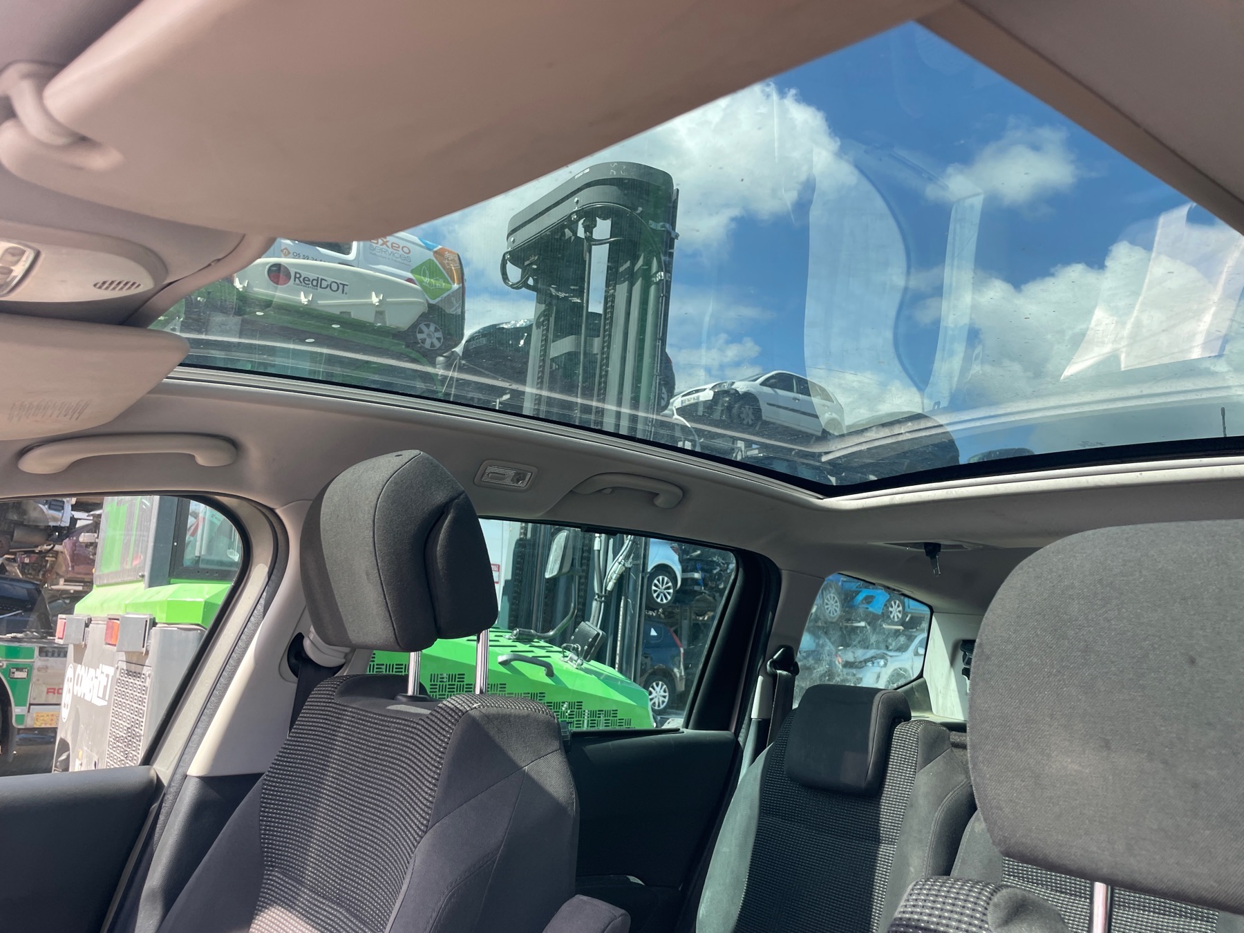 Image PEUGEOT 5008 1