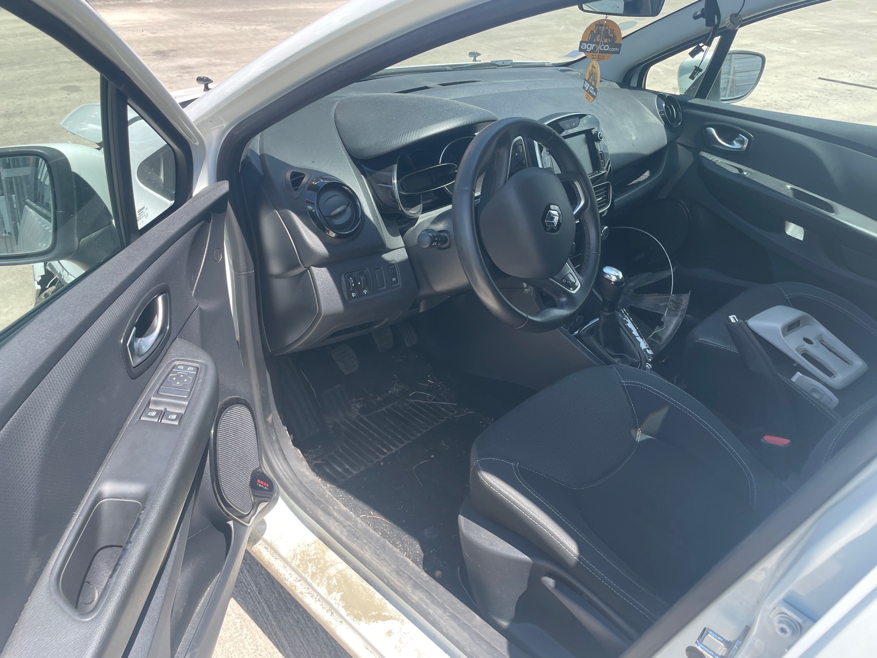 Image RENAULT CLIO 4