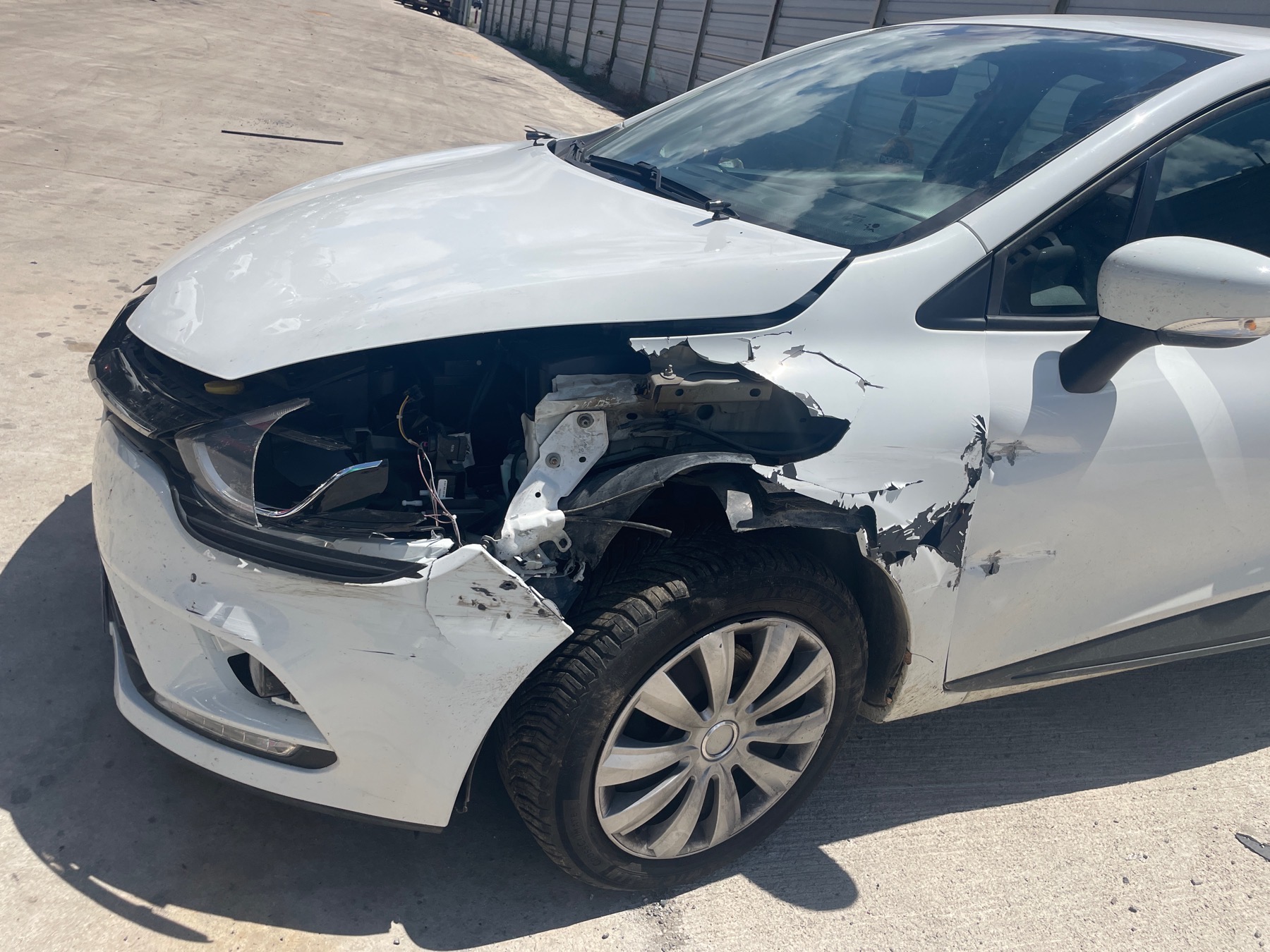 Image RENAULT CLIO 4