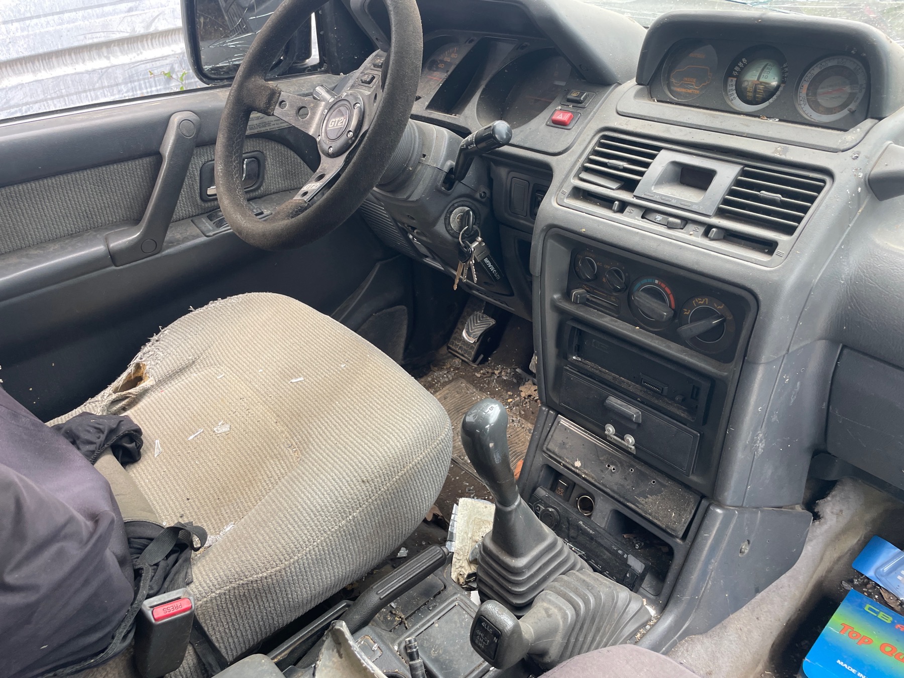 Image MITSUBISHI PAJERO 2