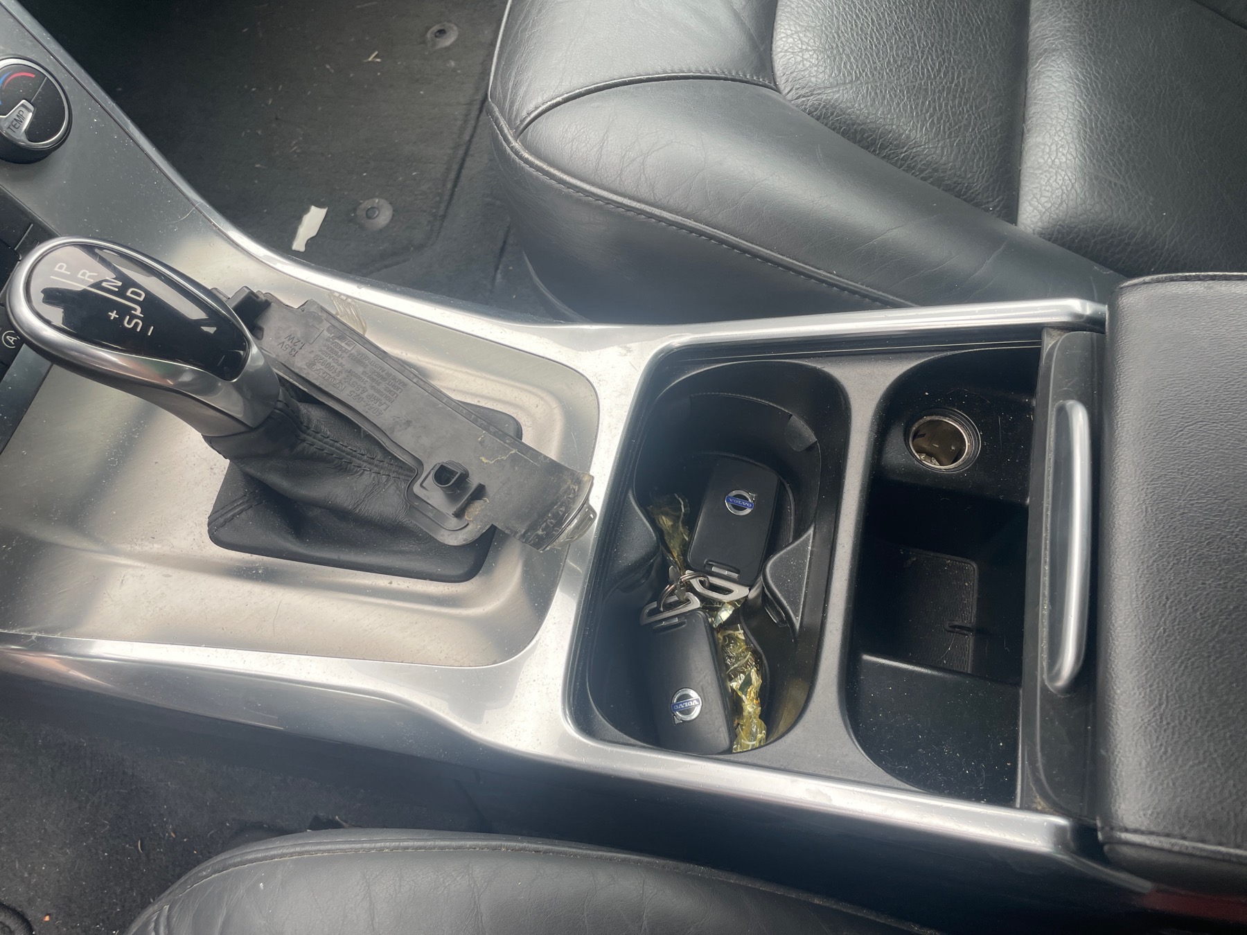 Image VOLVO V 70 2