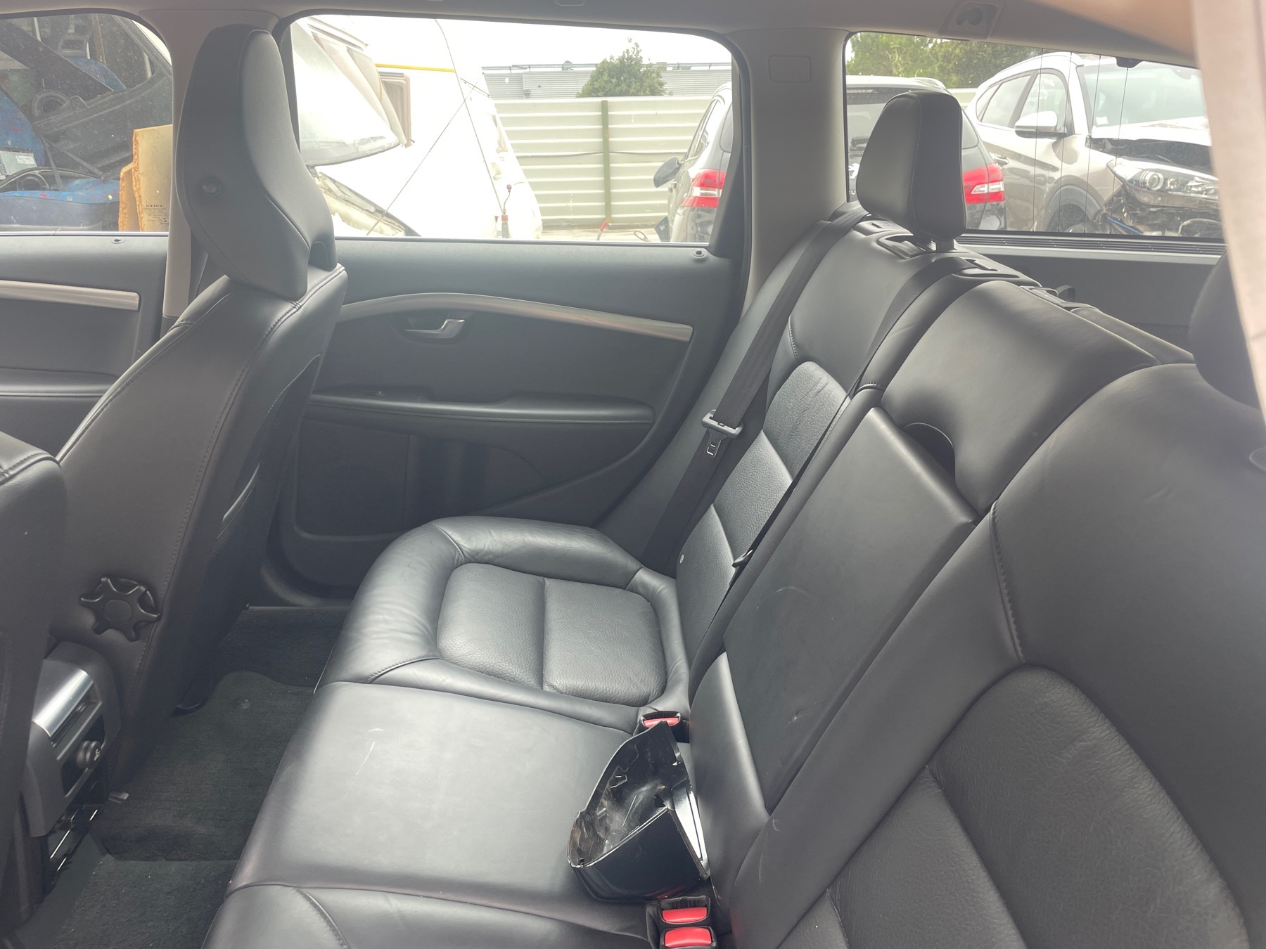 Image VOLVO V 70 2
