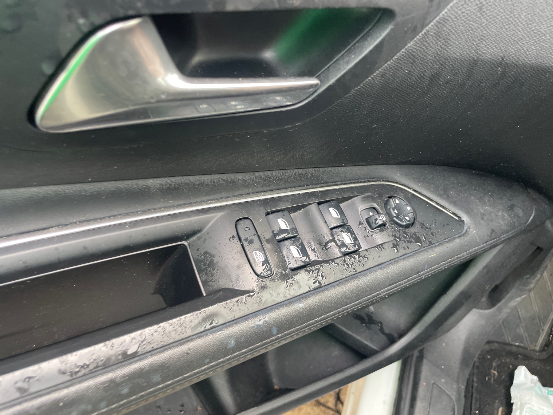Image PEUGEOT 3008 2