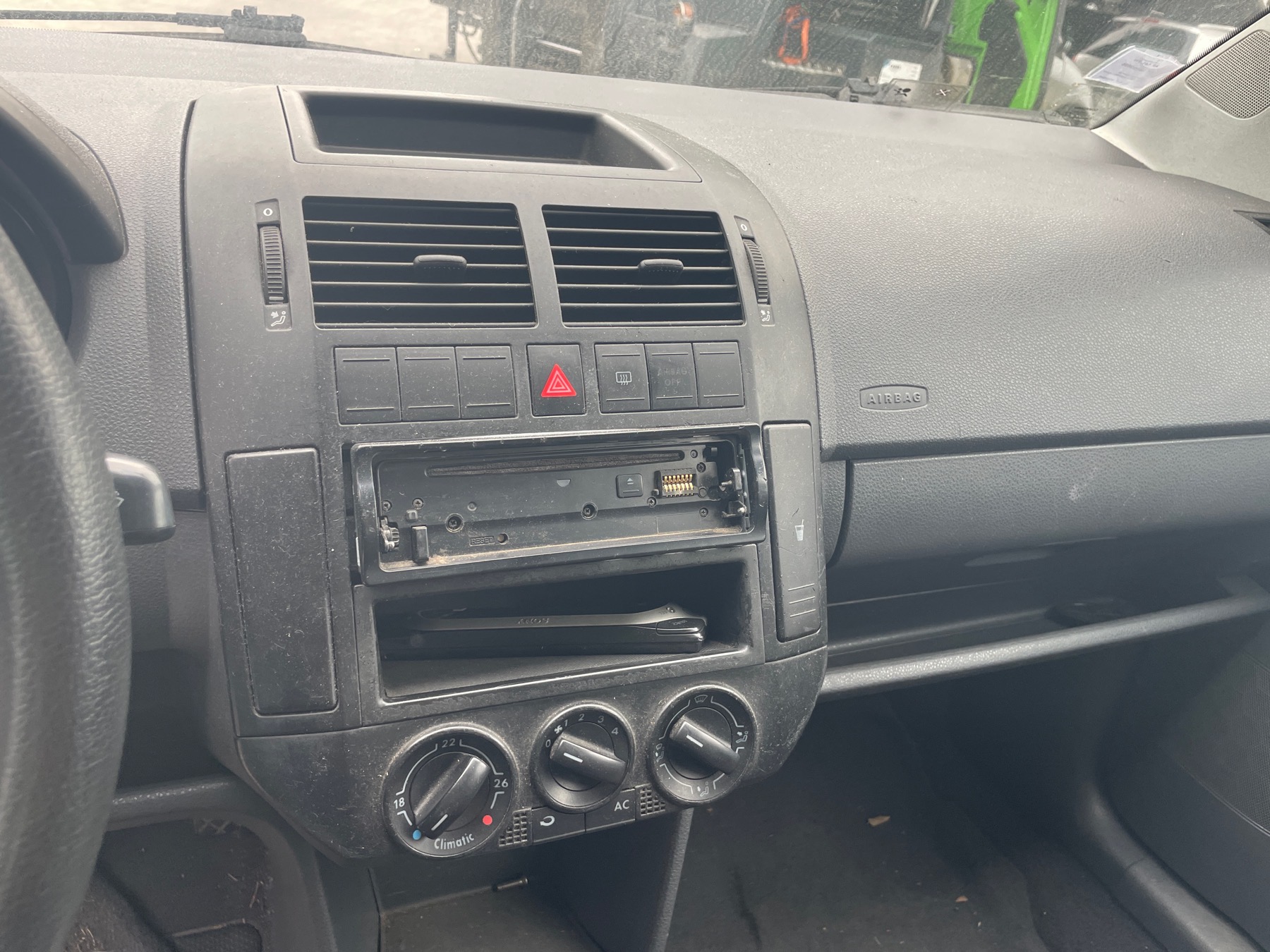 Image VOLKSWAGEN POLO 4