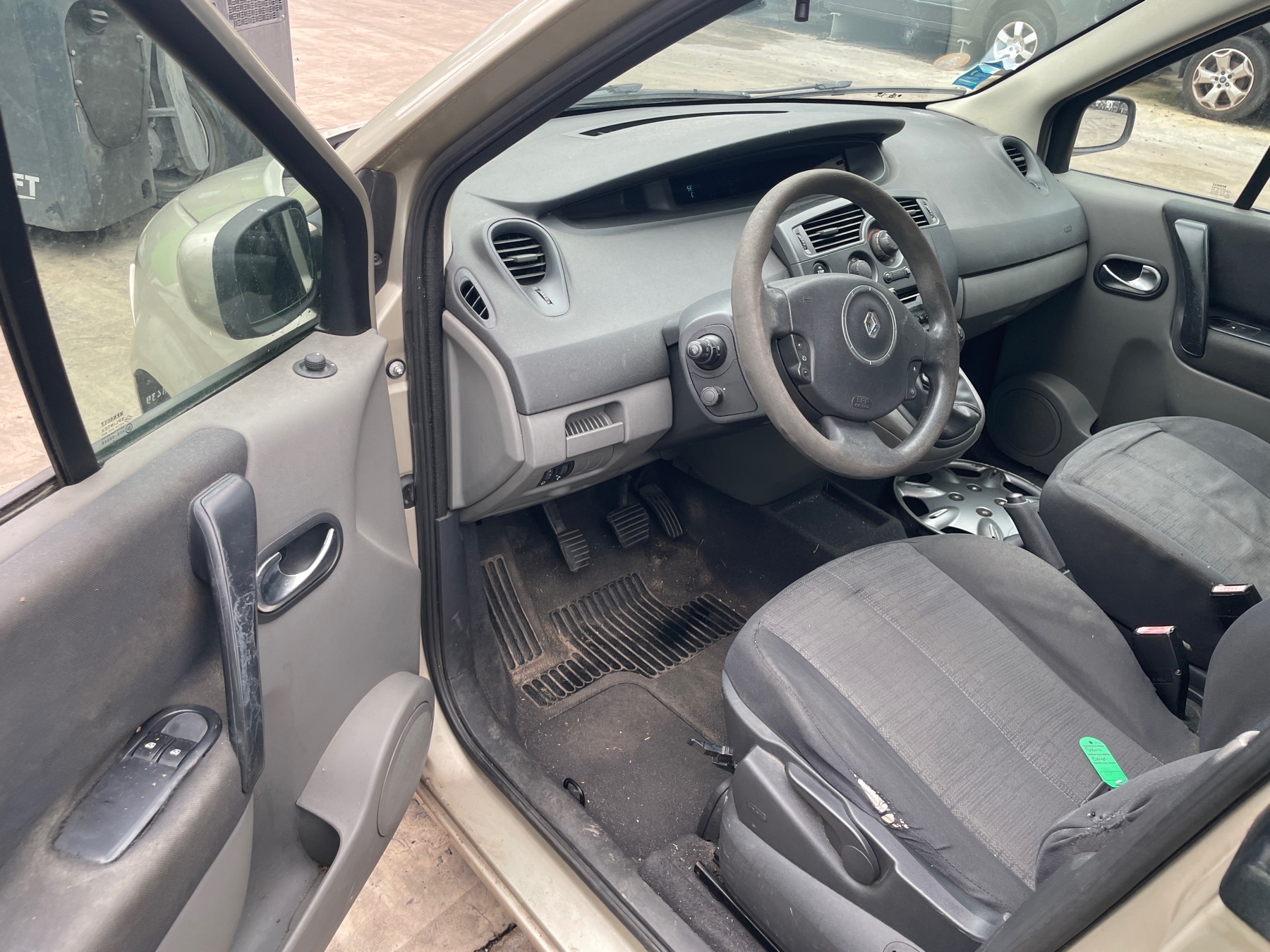 Image RENAULT GRAND SCENIC 2