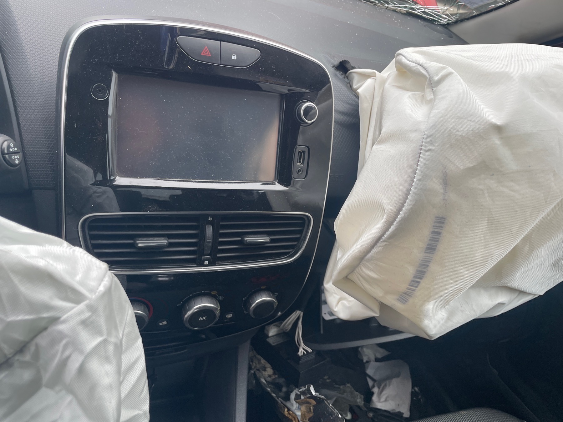 Image RENAULT CLIO 4
