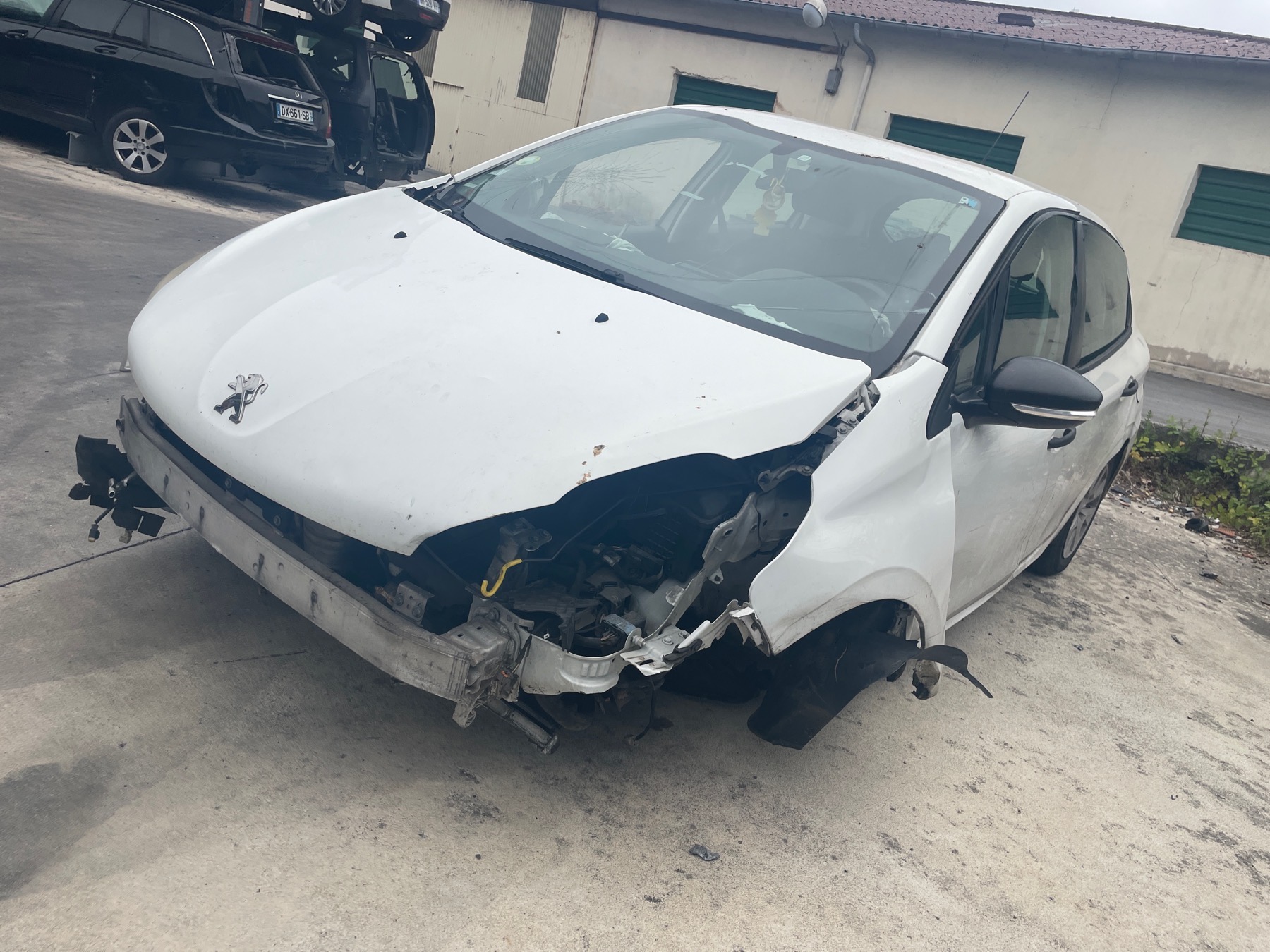 Image PEUGEOT 208 1
