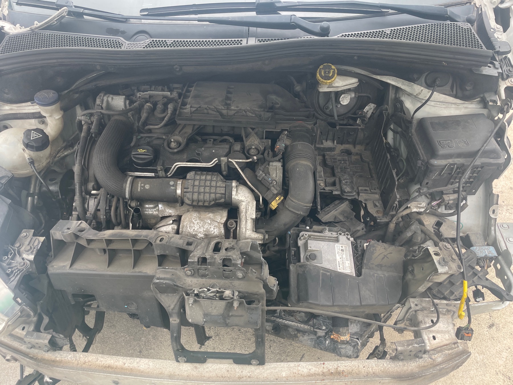 Image PEUGEOT 208 1