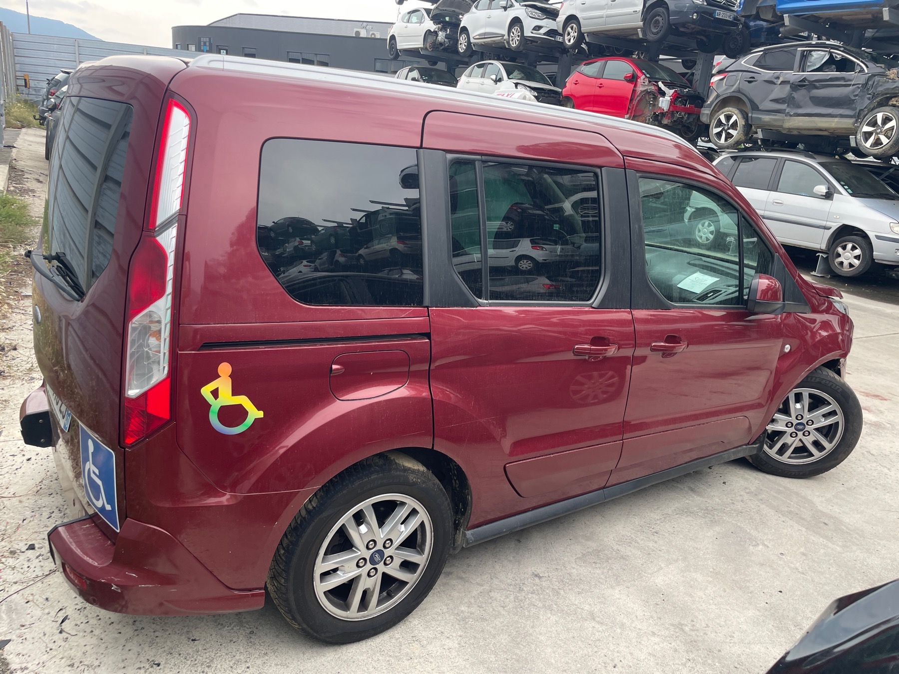 Image FORD TOURNEO CONNECT 2