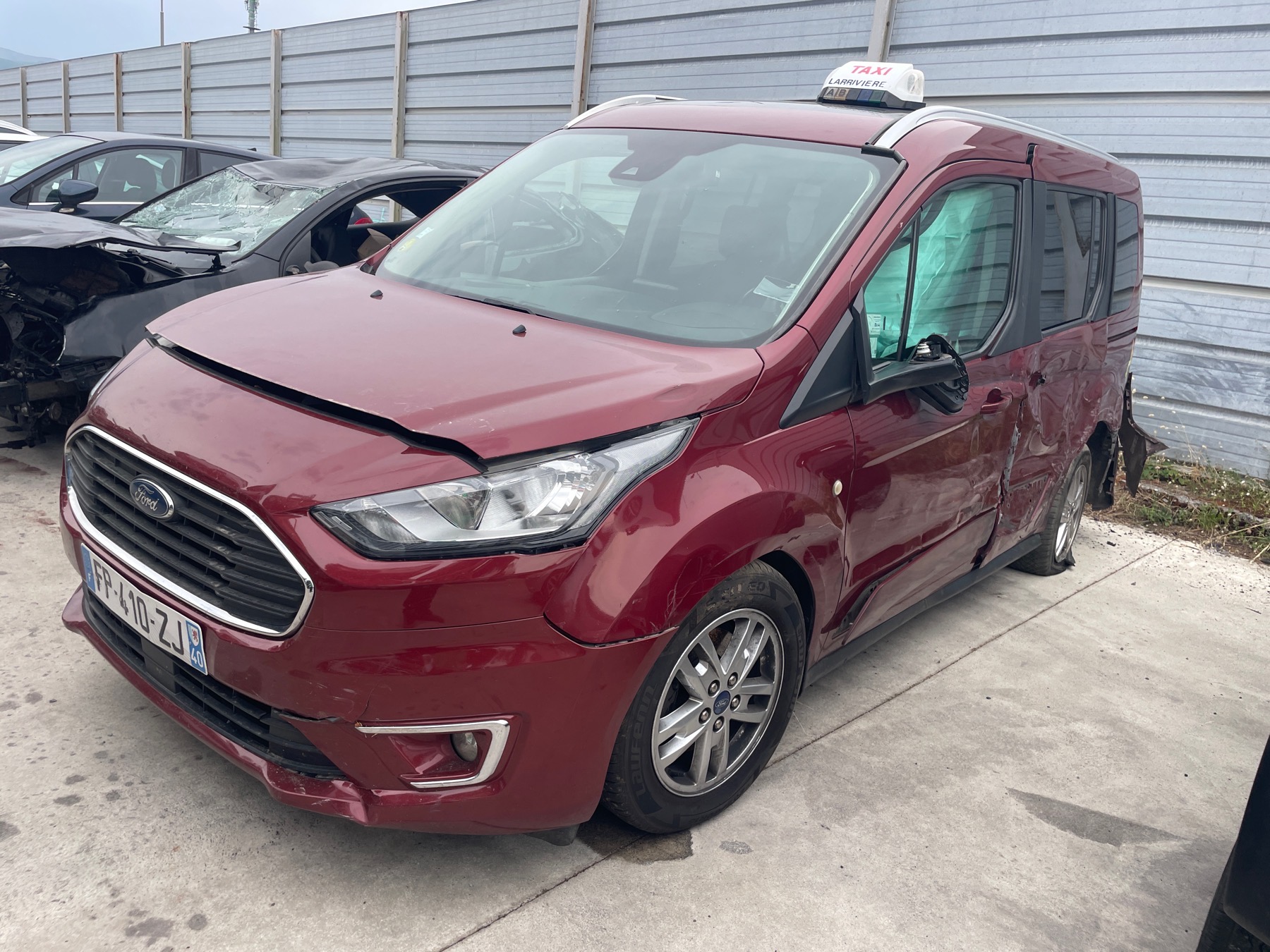 Image FORD TOURNEO CONNECT 2