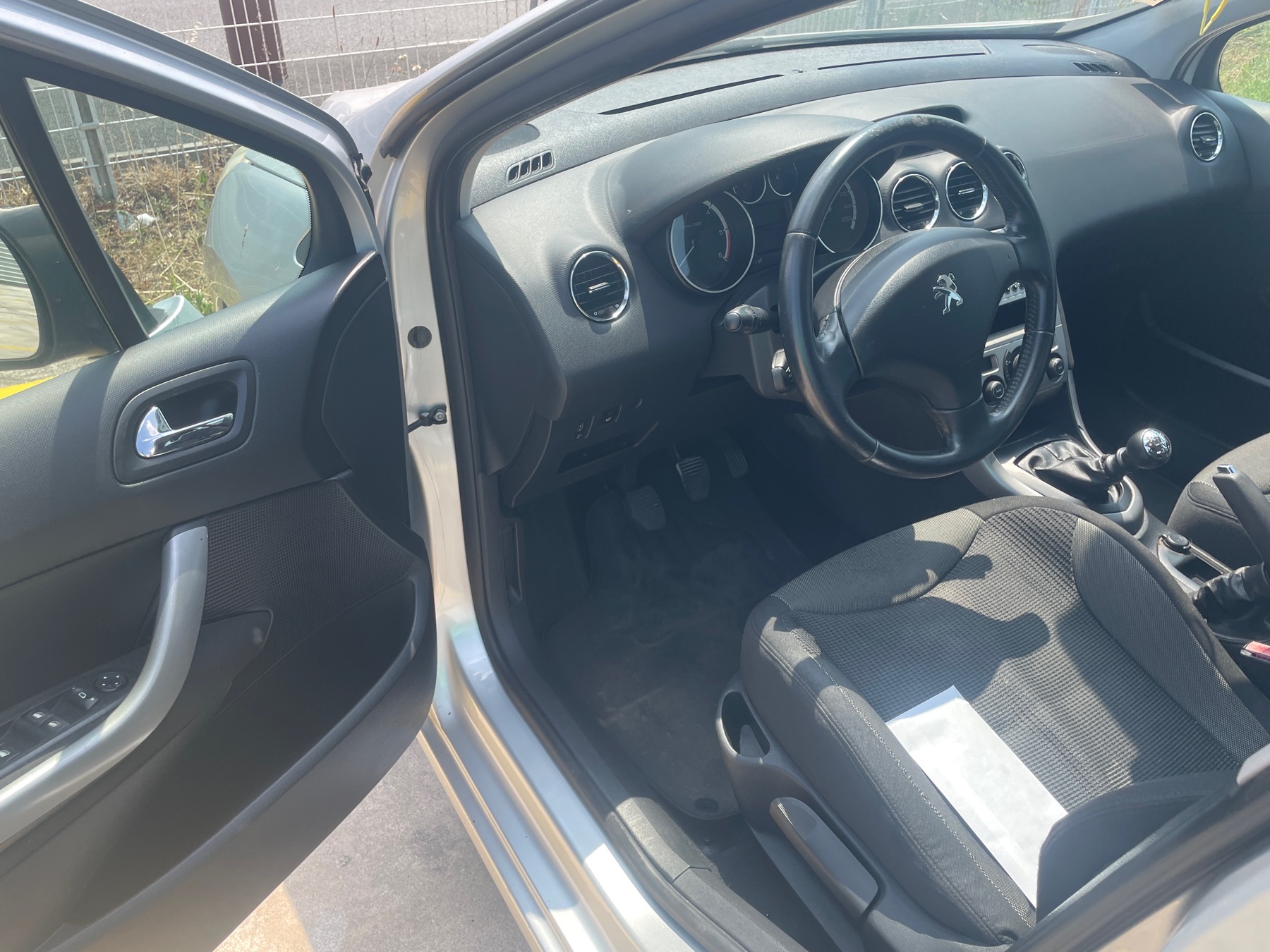 Image PEUGEOT 308 1