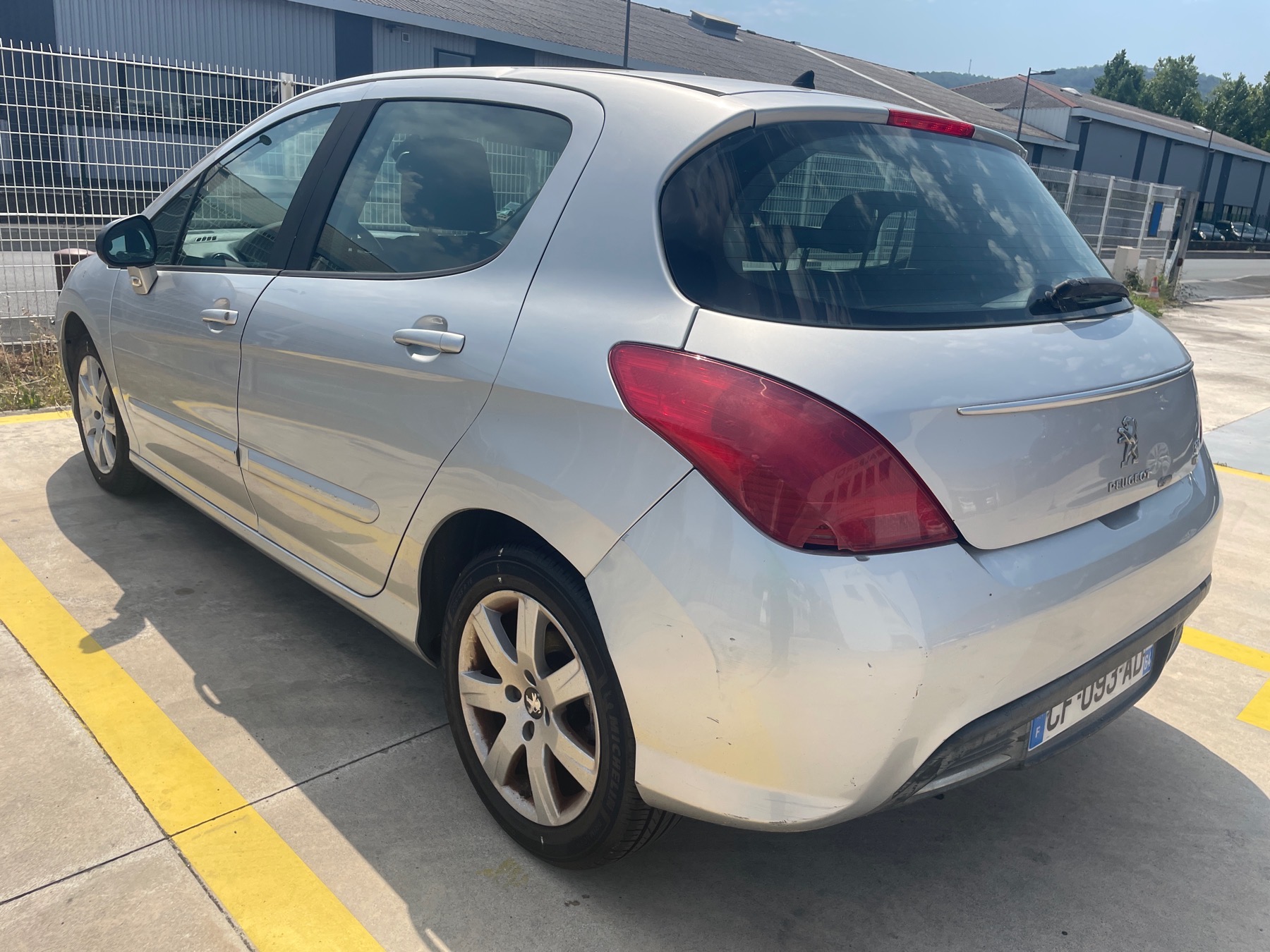 Image PEUGEOT 308 1