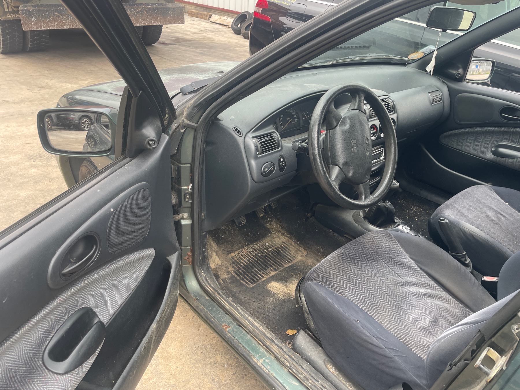 Image FORD ESCORT 6