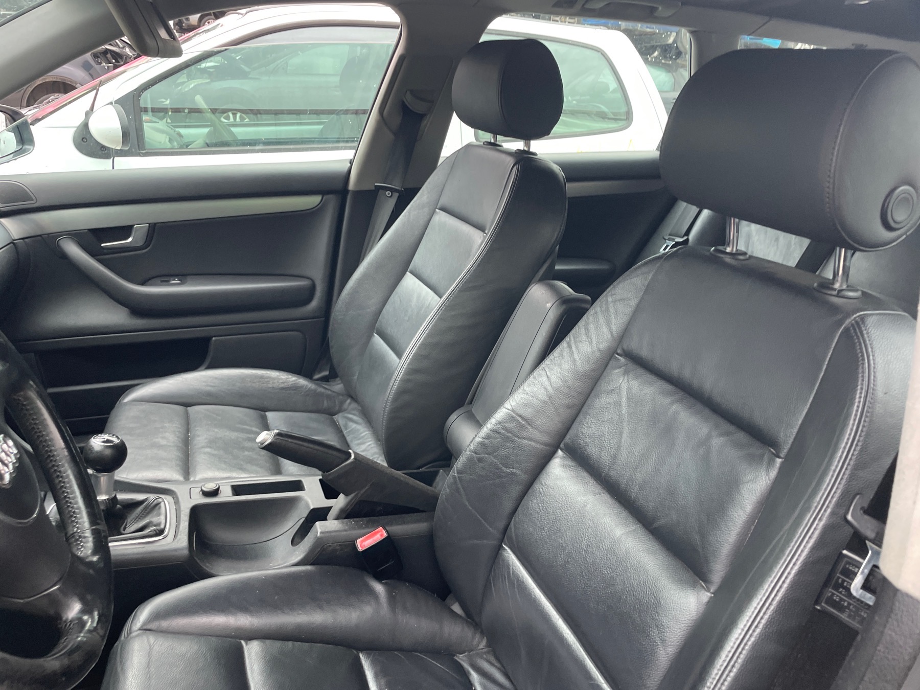 Image AUDI A4 2