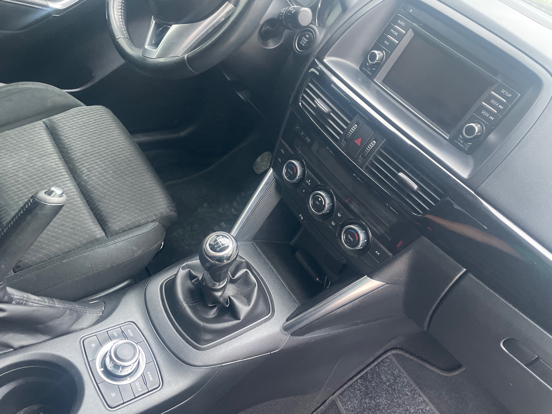Image MAZDA CX5 1