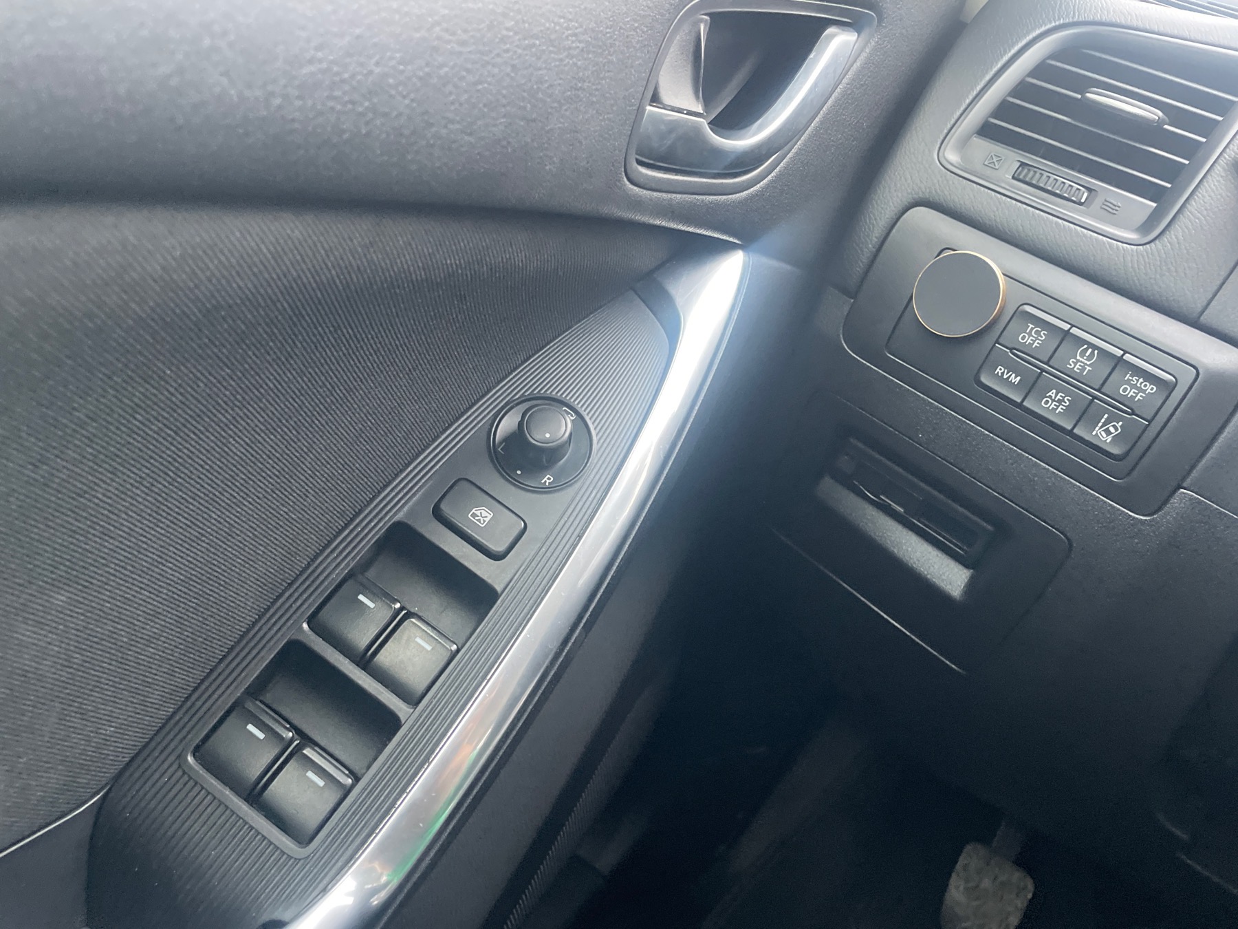 Image MAZDA CX5 1