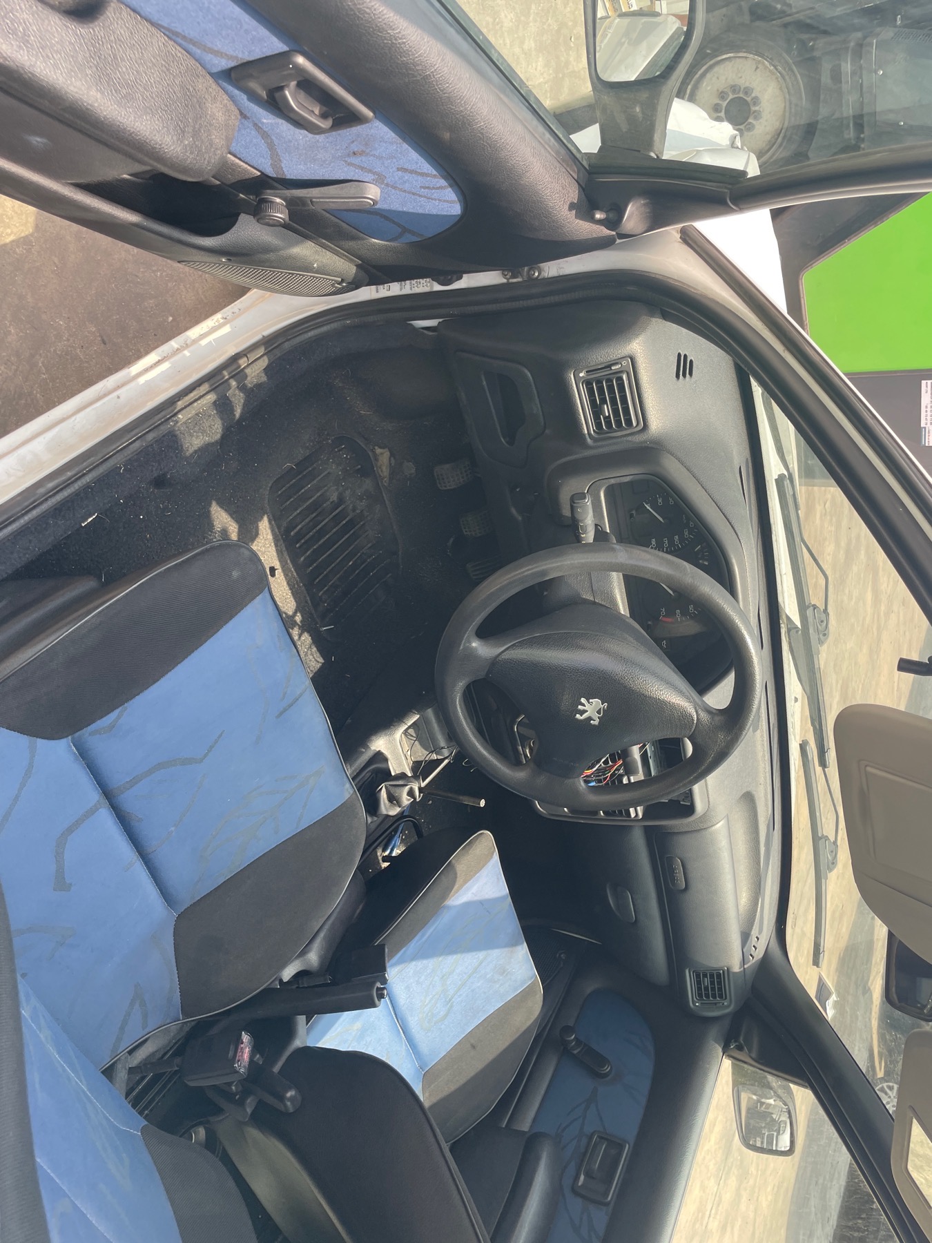 Image PEUGEOT 106