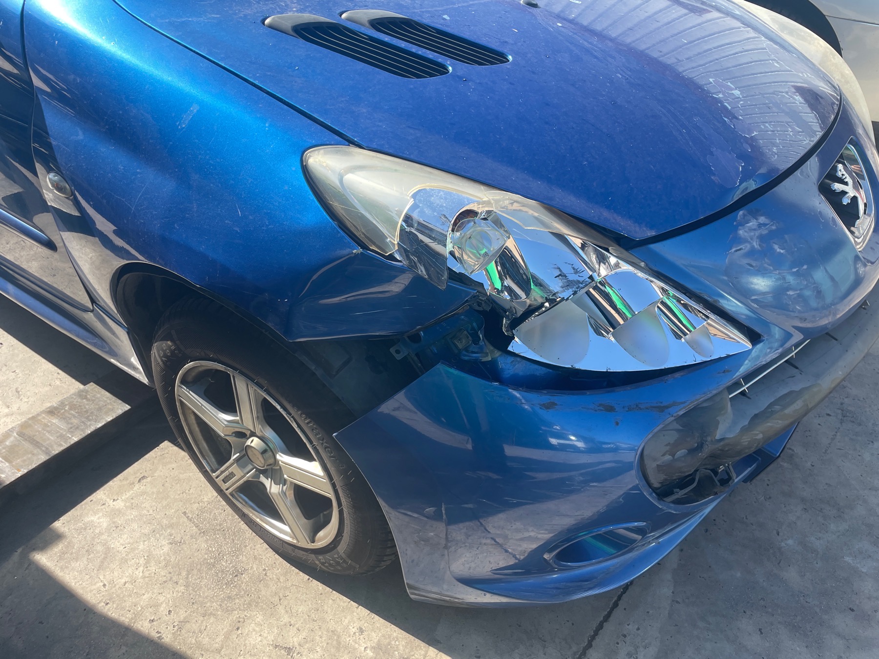 Image PEUGEOT 206+