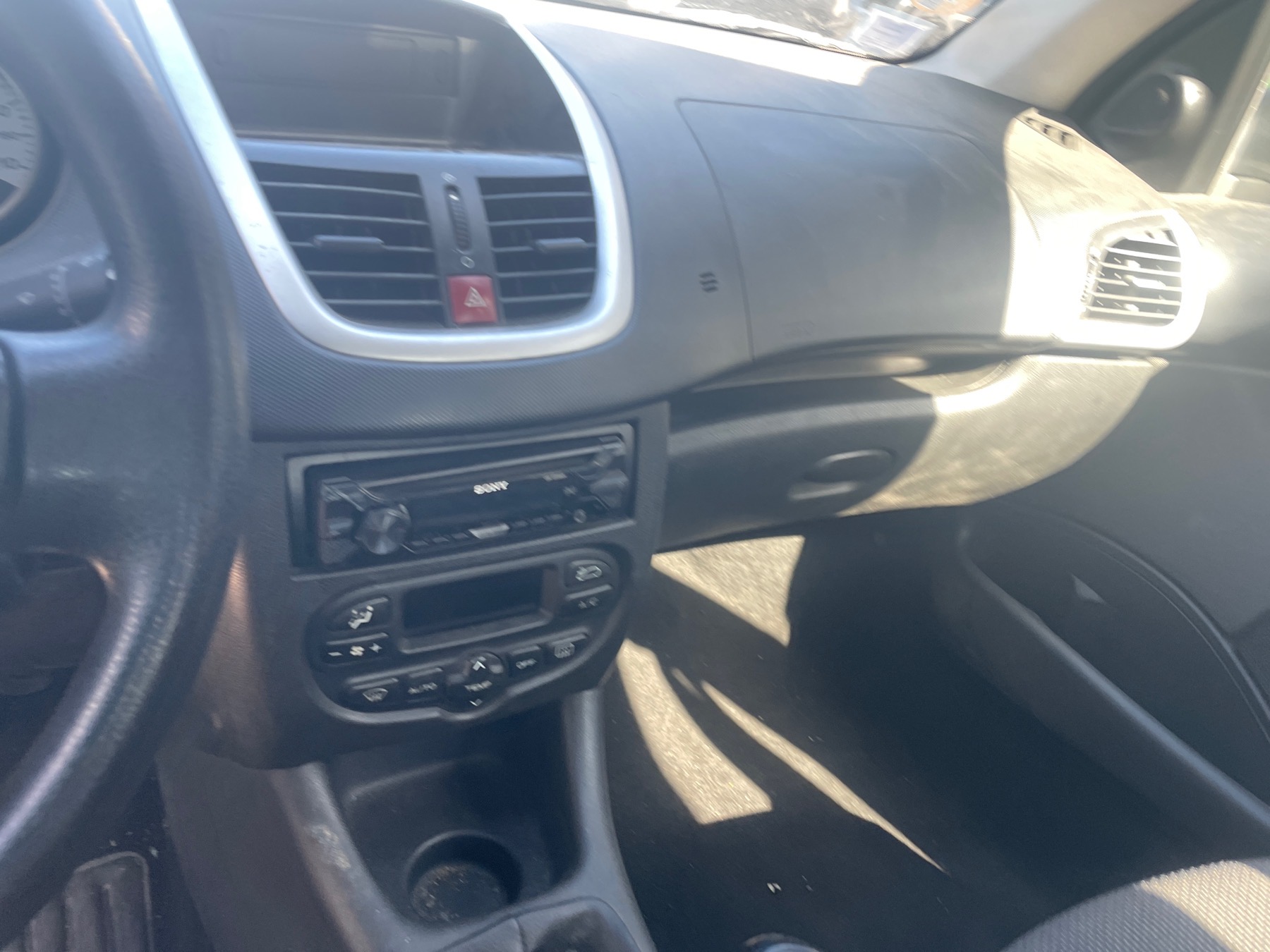 Image PEUGEOT 206+