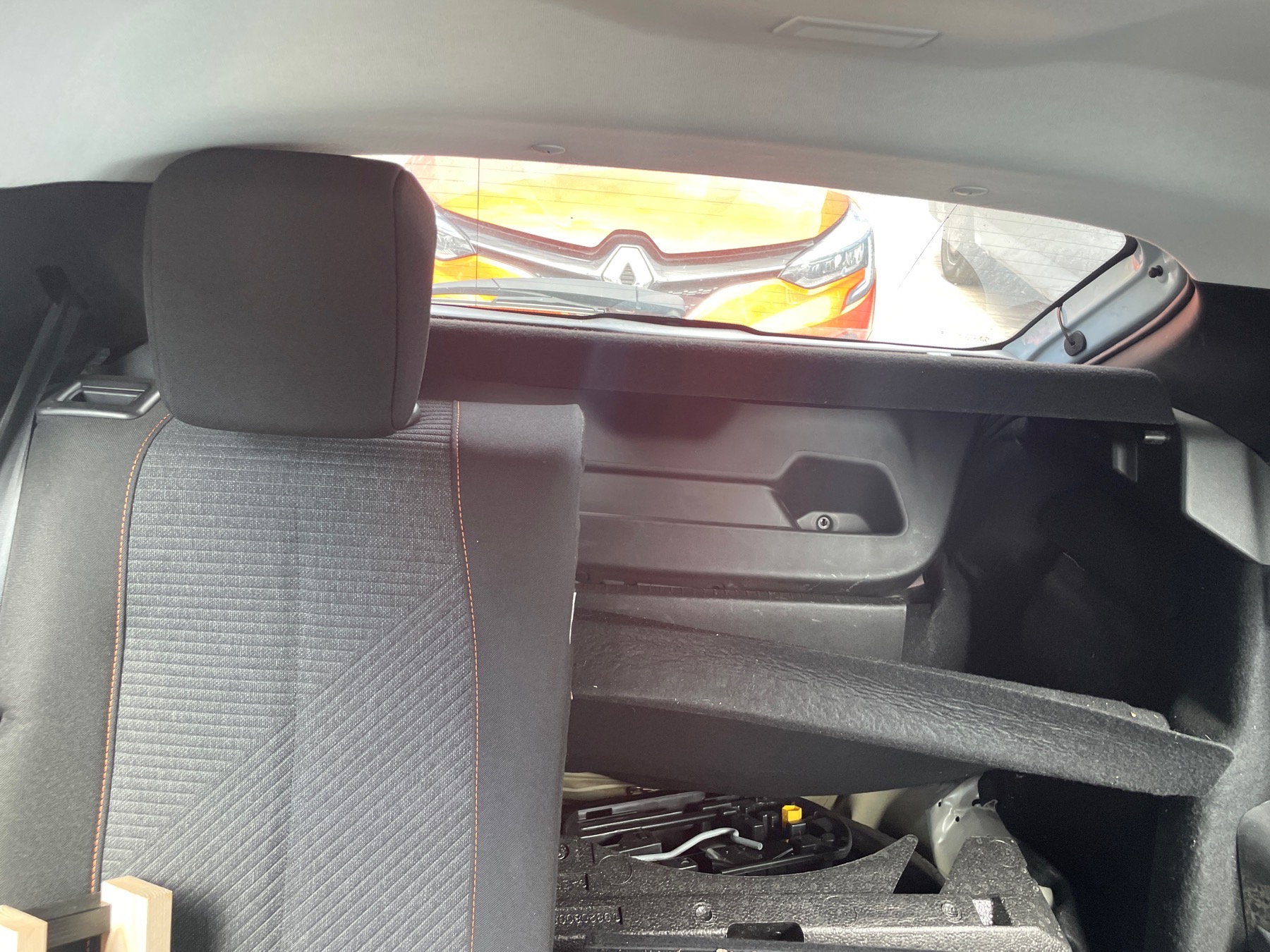 Image PEUGEOT 208 2