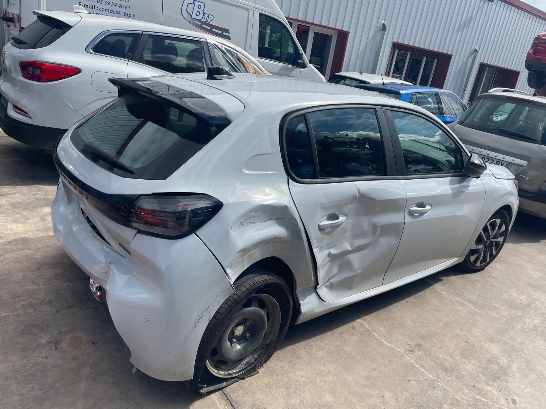 Image PEUGEOT 208 2