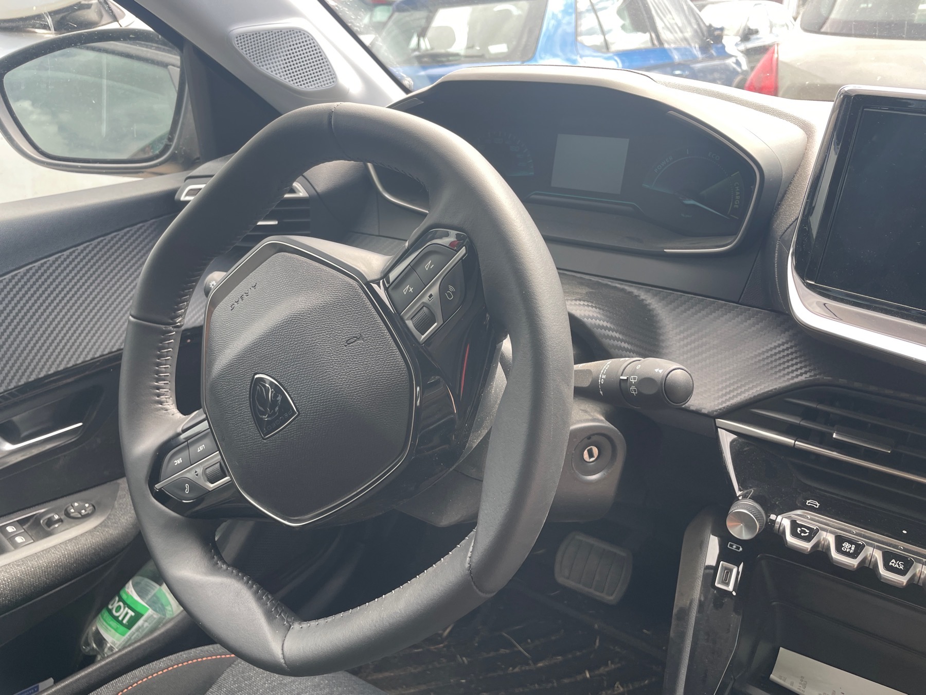 Image PEUGEOT 208 2