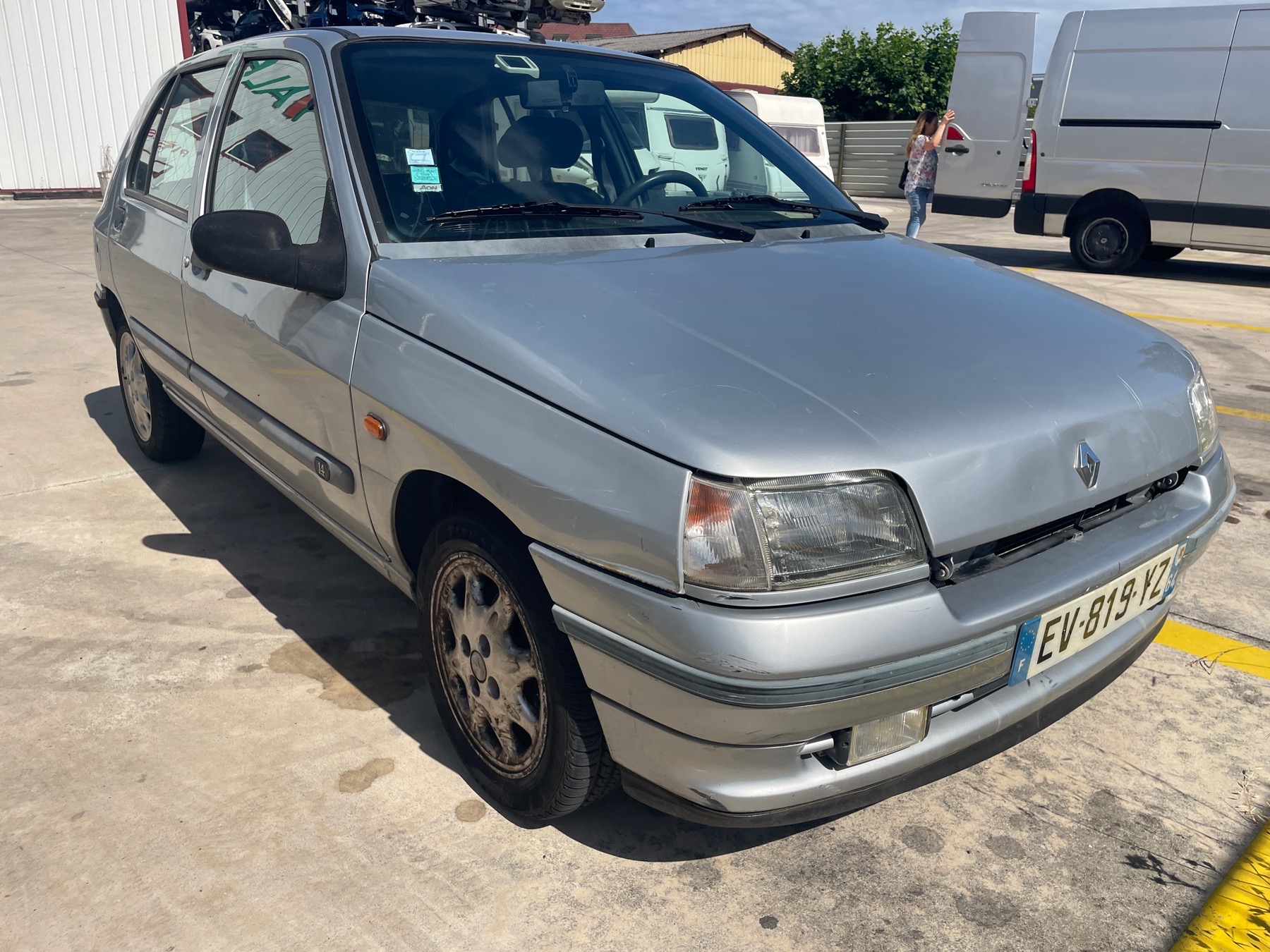 Image RENAULT CLIO 1